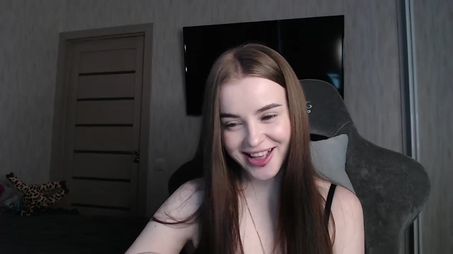 Gallery image thumbnail from BitsyMia's myfreecams stream on, 02/29/2024, 03:56 image 15 of 20