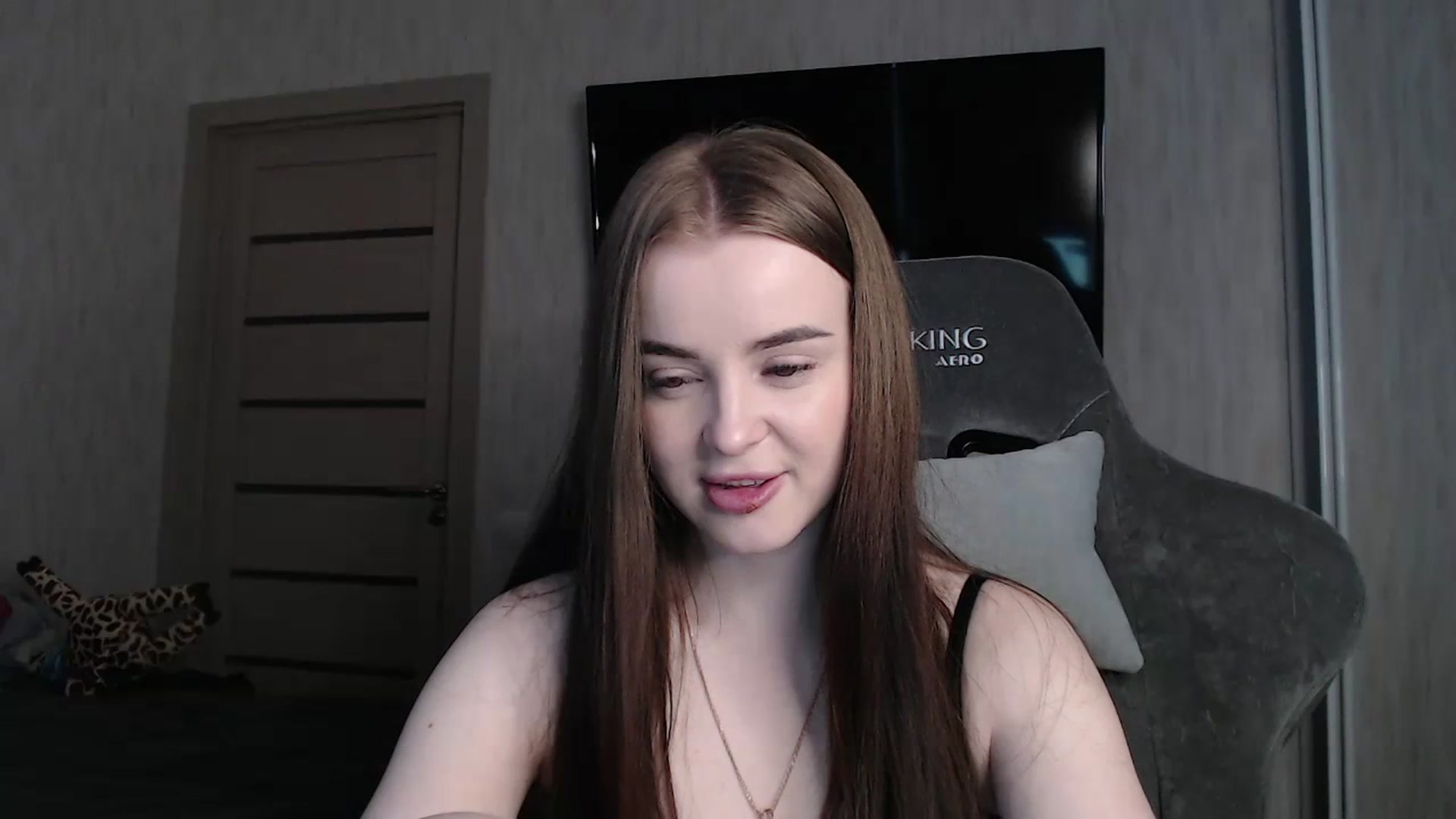 Gallery image thumbnail from BitsyMia's myfreecams stream on, 02/29/2024, 03:56 image 9 of 20