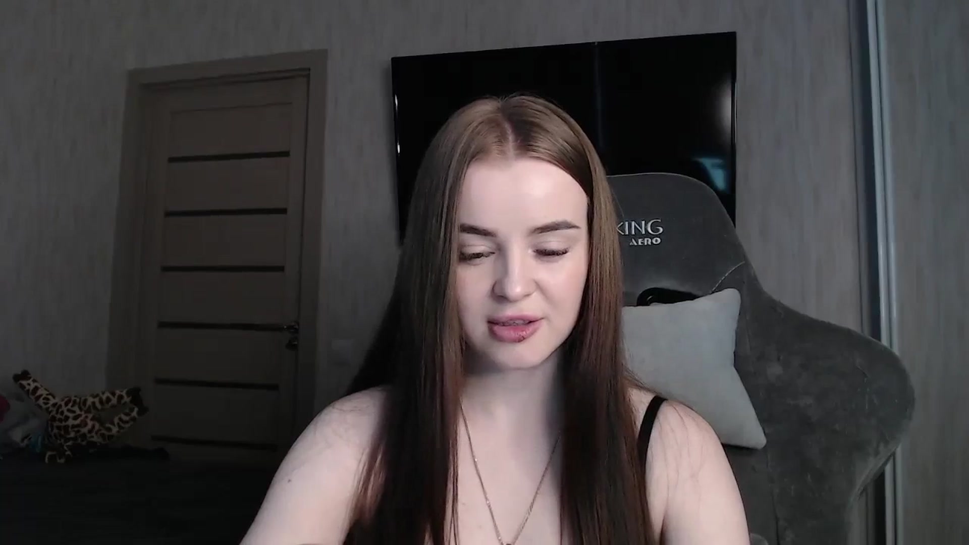 Gallery image thumbnail from BitsyMia's myfreecams stream on, 02/29/2024, 03:56 image 16 of 20