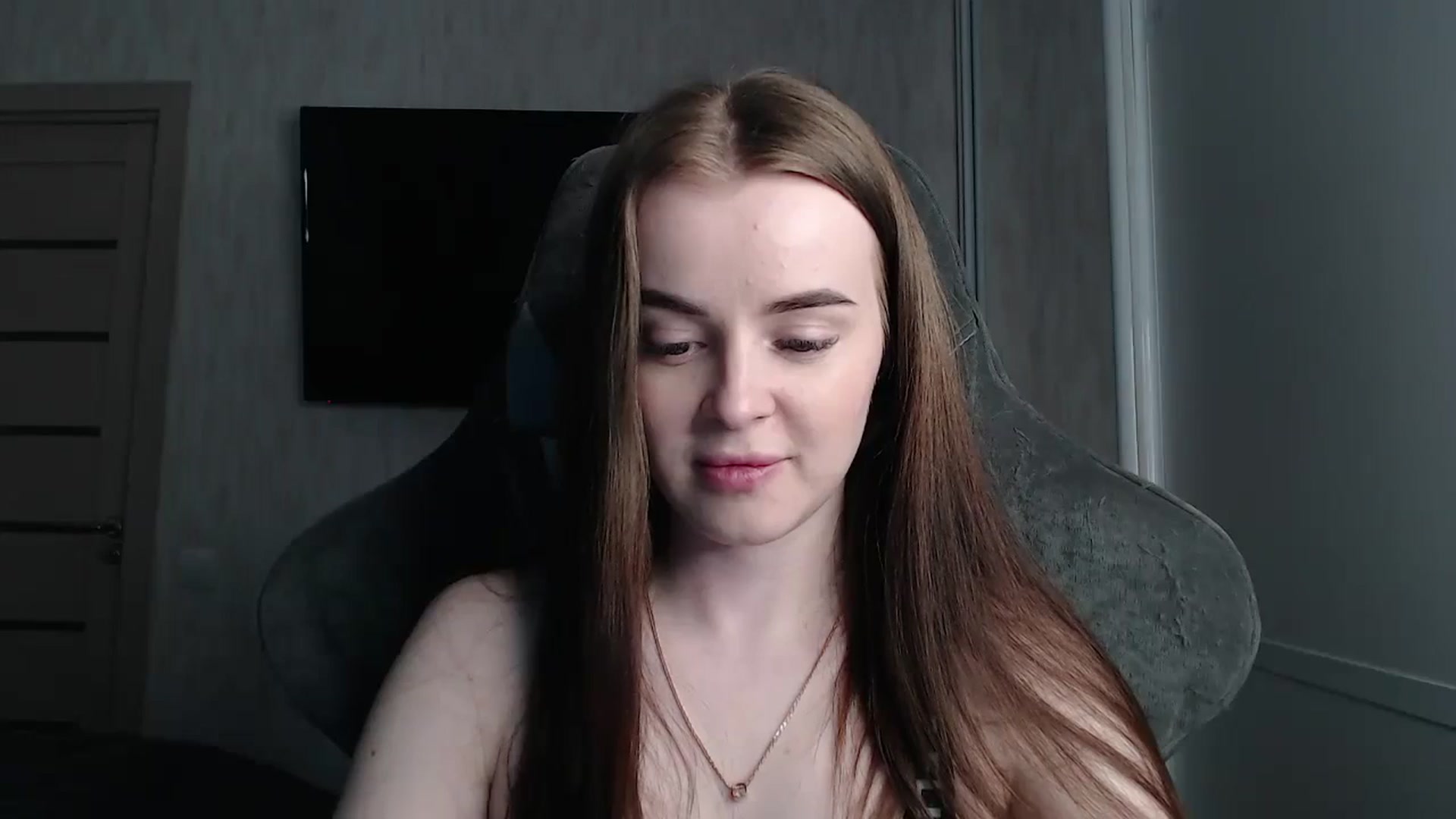 Gallery image thumbnail from BitsyMia's myfreecams stream on, 03/11/2024, 06:25 image 6 of 20
