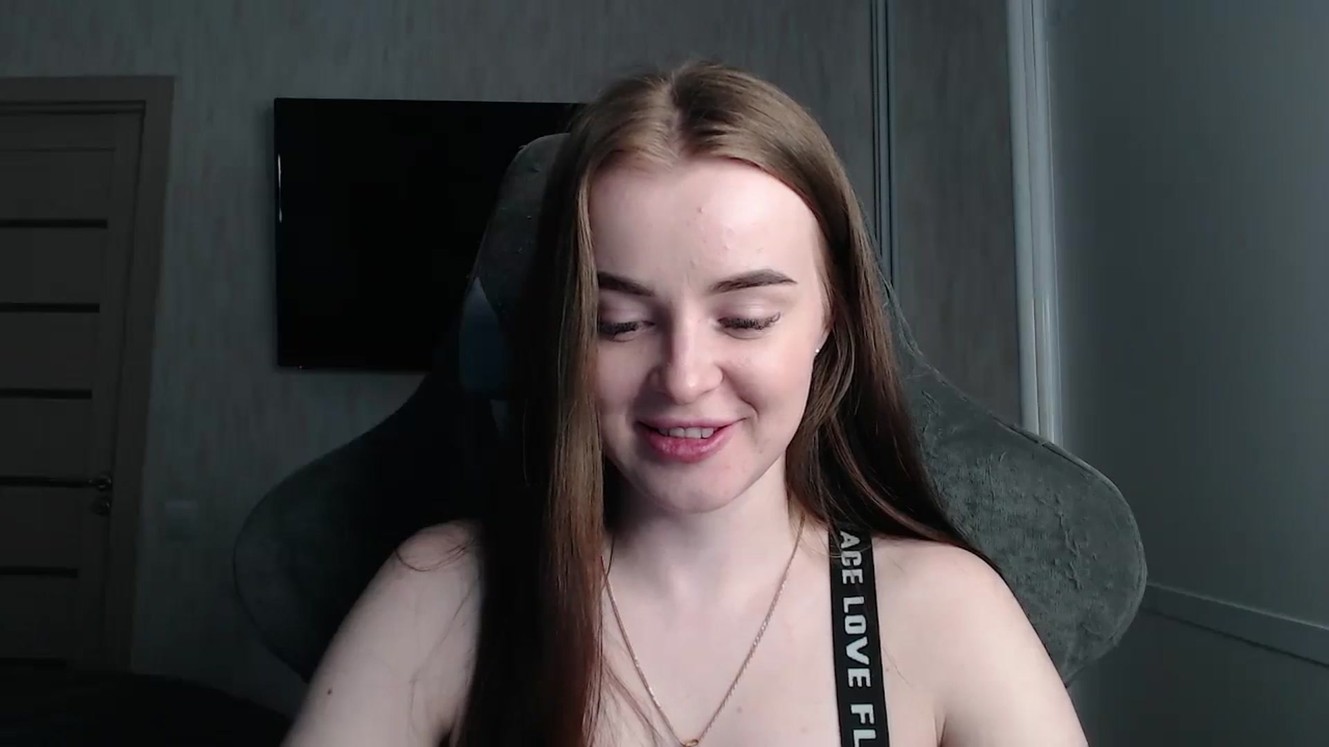 Gallery image thumbnail from BitsyMia's myfreecams stream on, 03/11/2024, 06:25 image 10 of 20