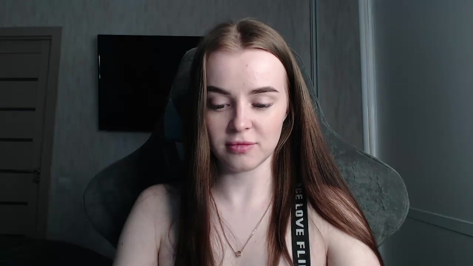 Gallery image thumbnail from BitsyMia's myfreecams stream on, 03/11/2024, 06:25 image 4 of 20
