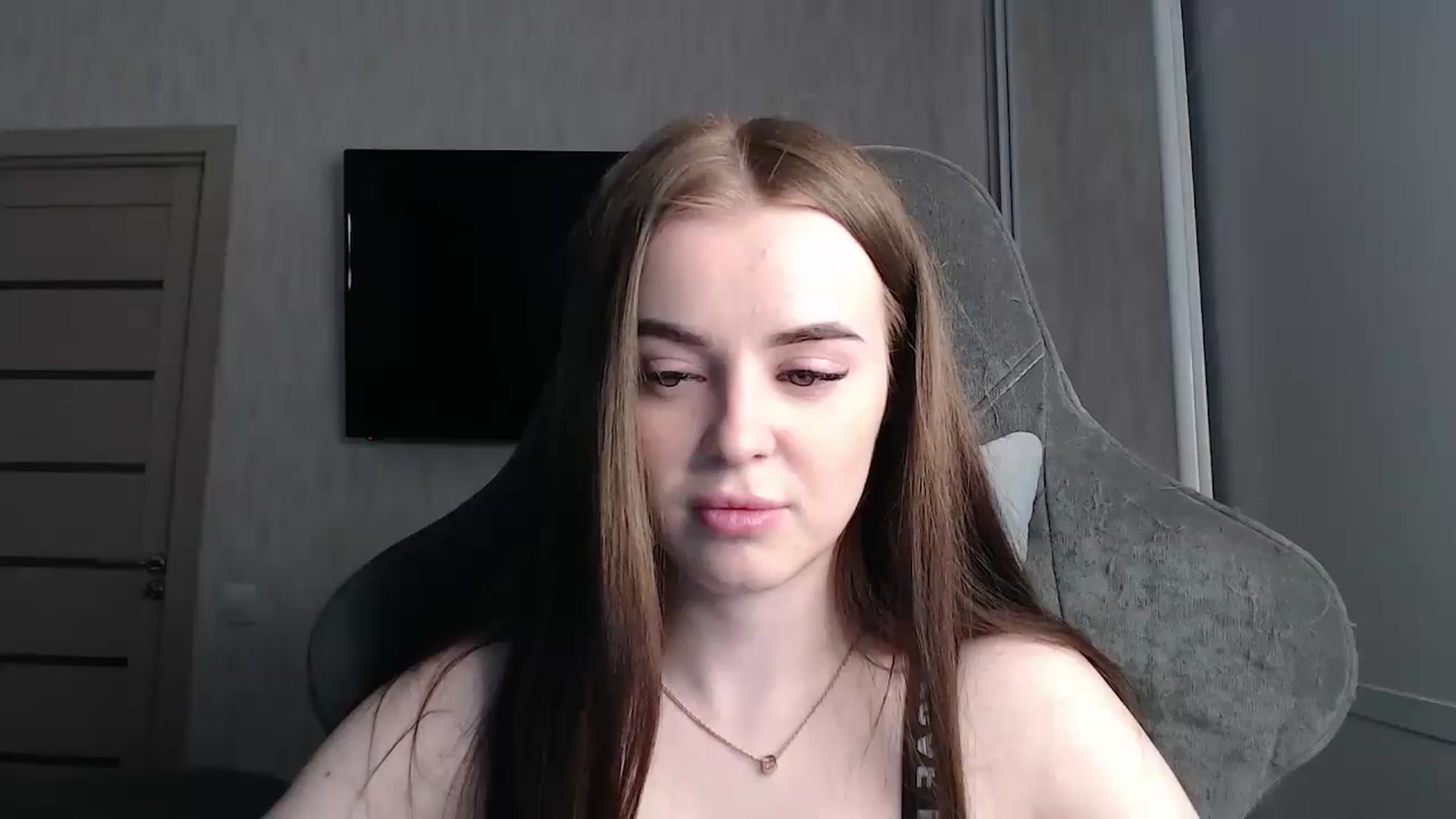 Gallery image thumbnail from BitsyMia's myfreecams stream on, 03/12/2024, 06:16 image 20 of 20