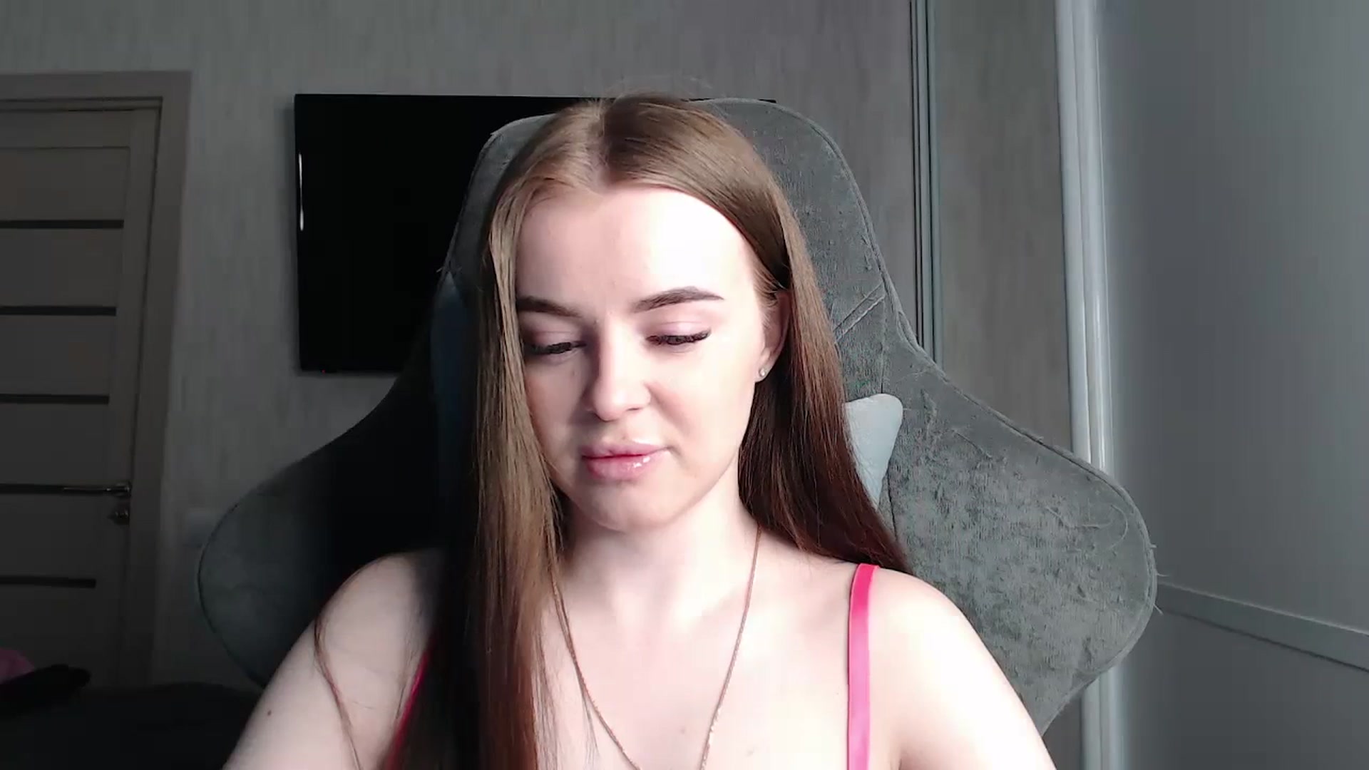 Gallery image thumbnail from BitsyMia's myfreecams stream on, 03/13/2024, 03:20 image 2 of 20