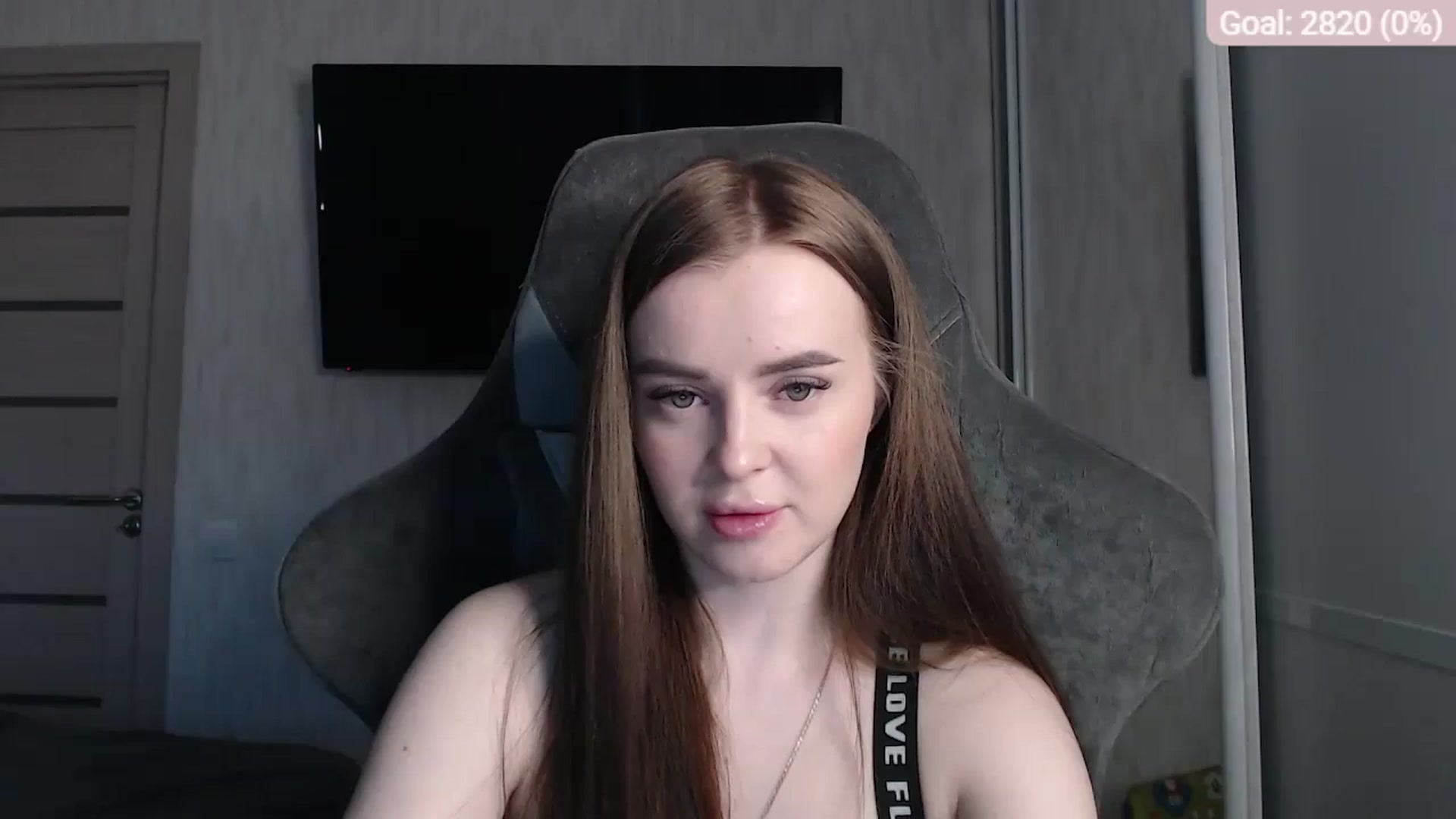 Gallery image thumbnail from BitsyMia's myfreecams stream on, 05/06/2024, 10:38 image 7 of 20