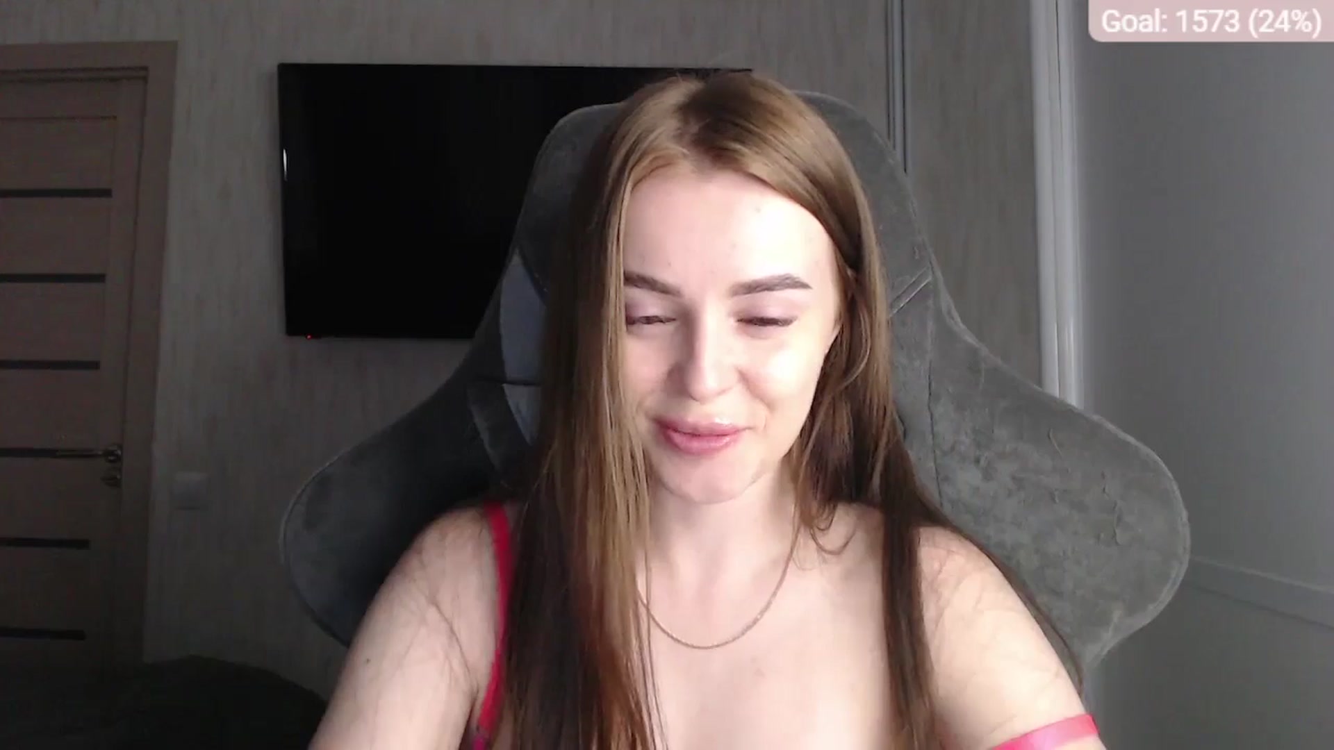 Gallery image thumbnail from BitsyMia's myfreecams stream on, 06/17/2024, 05:43 image 7 of 20