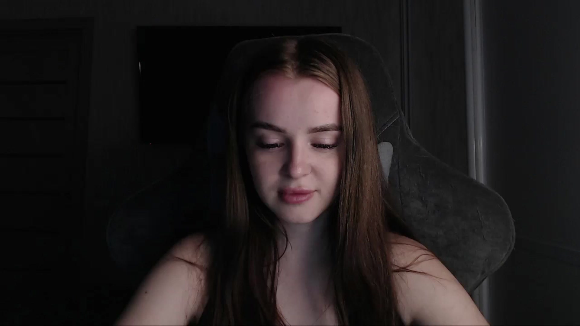 Gallery image thumbnail from BitsyMia's myfreecams stream on, 07/08/2024, 05:12 image 18 of 20