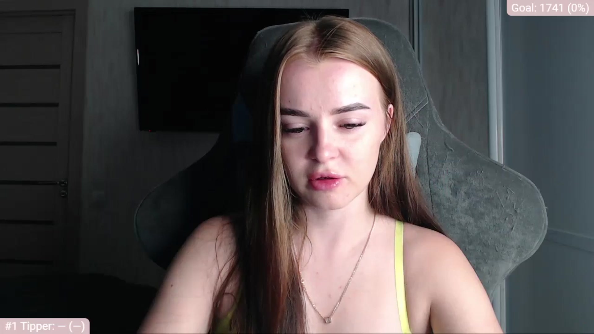 Gallery image thumbnail from BitsyMia's myfreecams stream on, 07/23/2024, 05:20 image 9 of 20