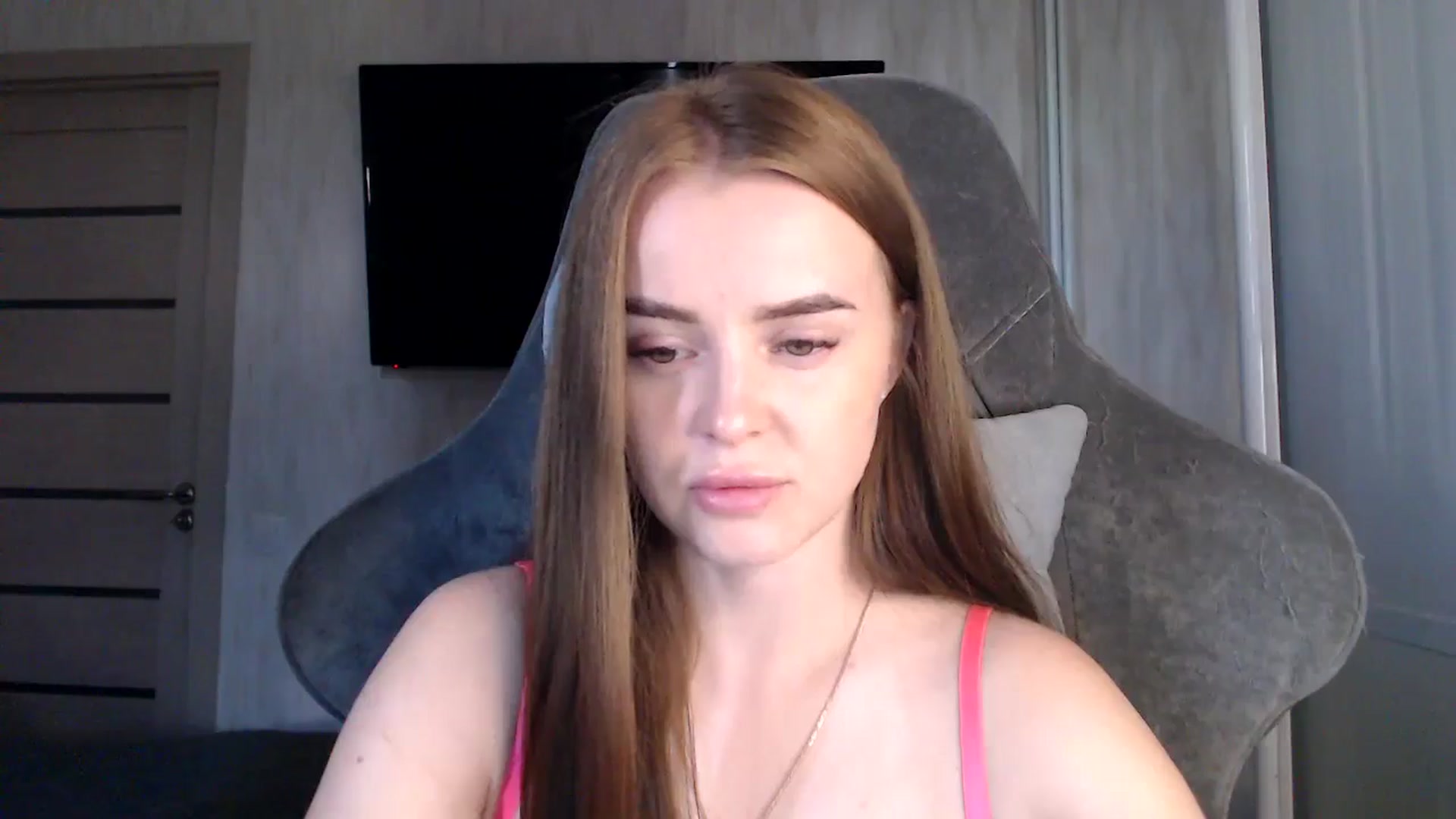 Gallery image thumbnail from BitsyMia's myfreecams stream on, 08/06/2024, 05:22 image 20 of 20