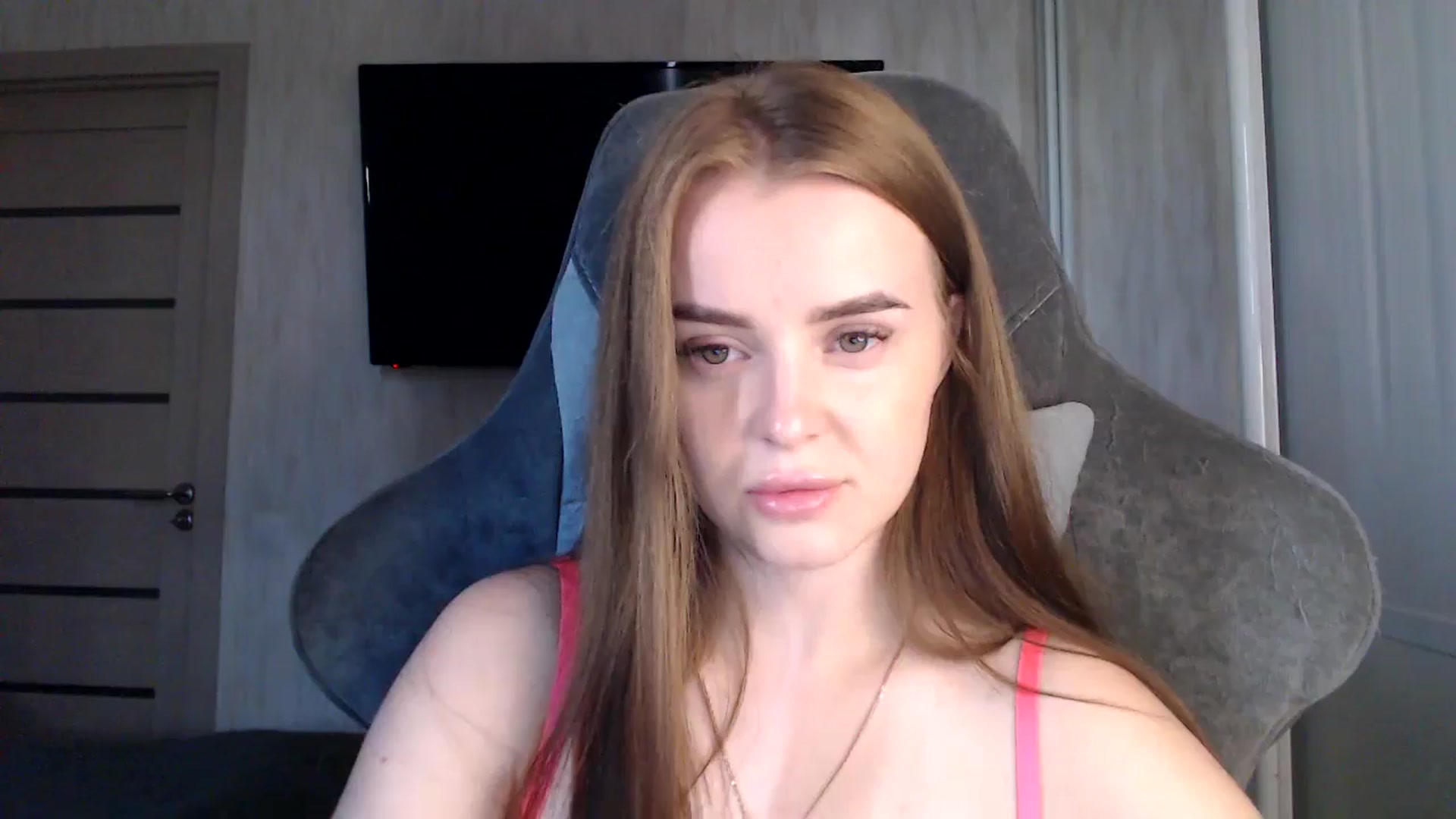 Gallery image thumbnail from BitsyMia's myfreecams stream on, 08/06/2024, 05:22 image 2 of 20