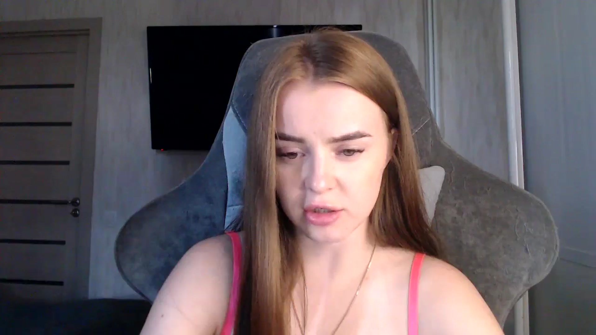 Gallery image thumbnail from BitsyMia's myfreecams stream on, 08/06/2024, 05:22 image 16 of 20