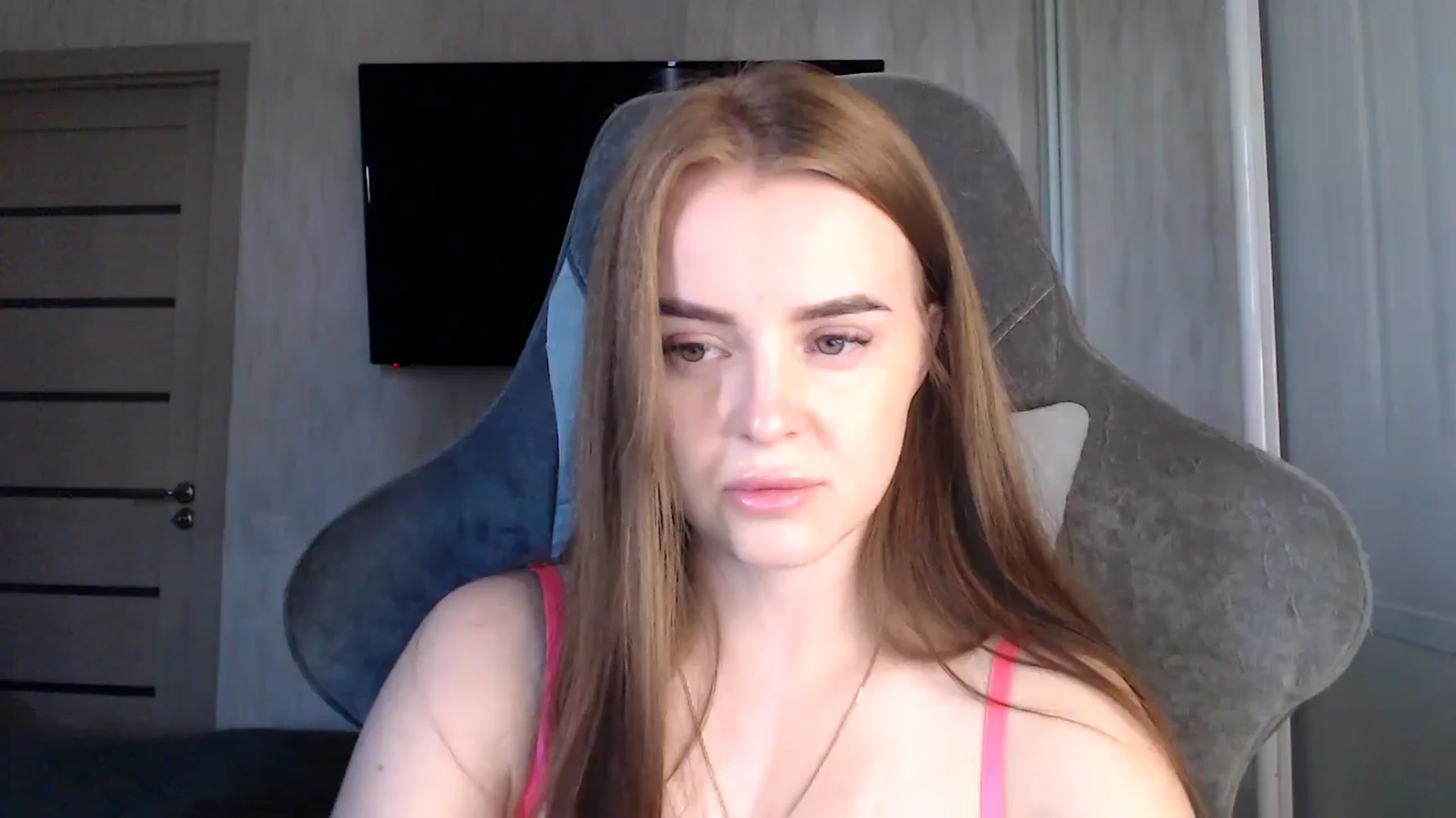 Gallery image thumbnail from BitsyMia's myfreecams stream on, 08/06/2024, 05:22 image 4 of 20