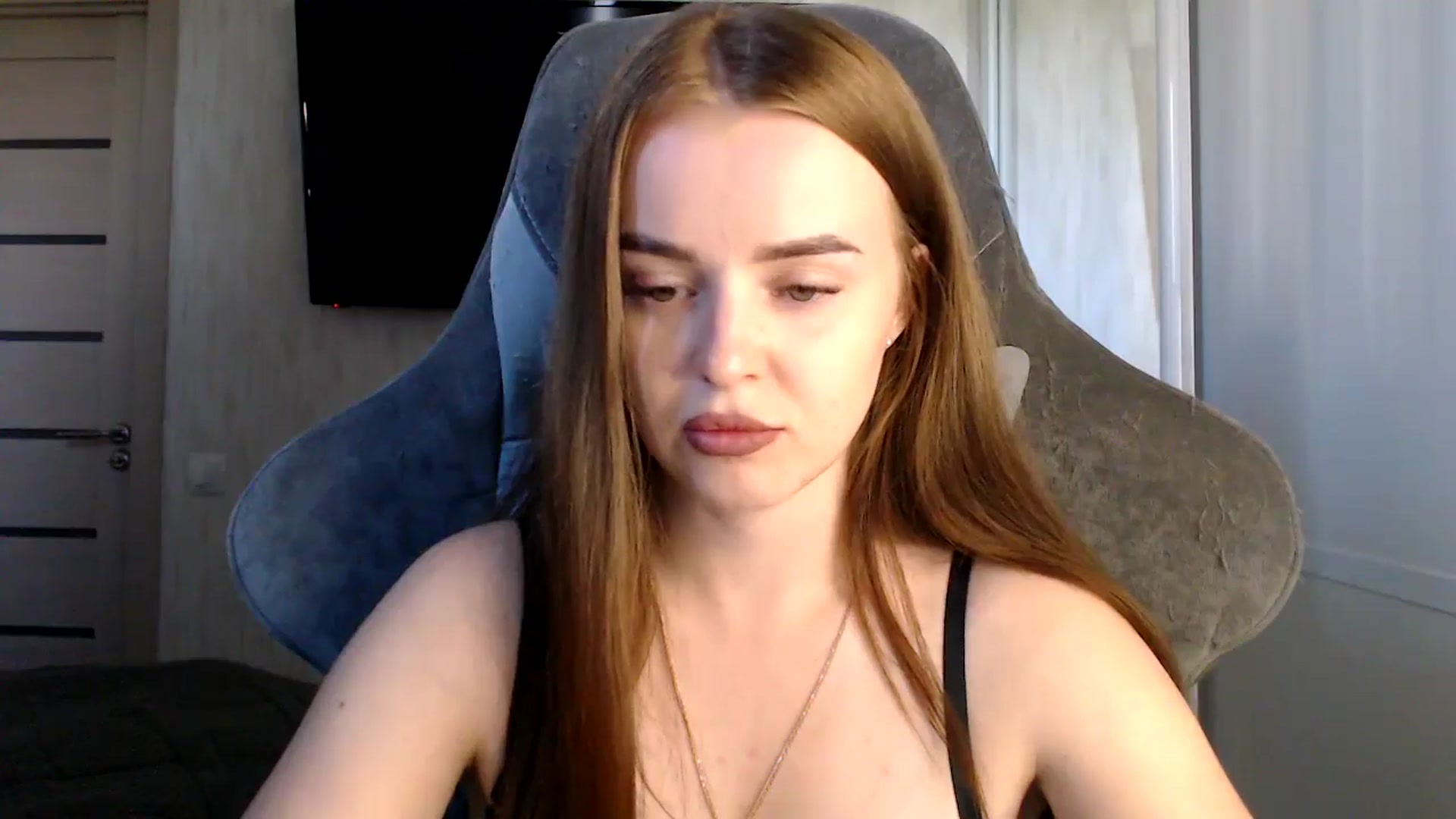 Gallery image thumbnail from BitsyMia's myfreecams stream on, 08/07/2024, 05:42 image 3 of 20