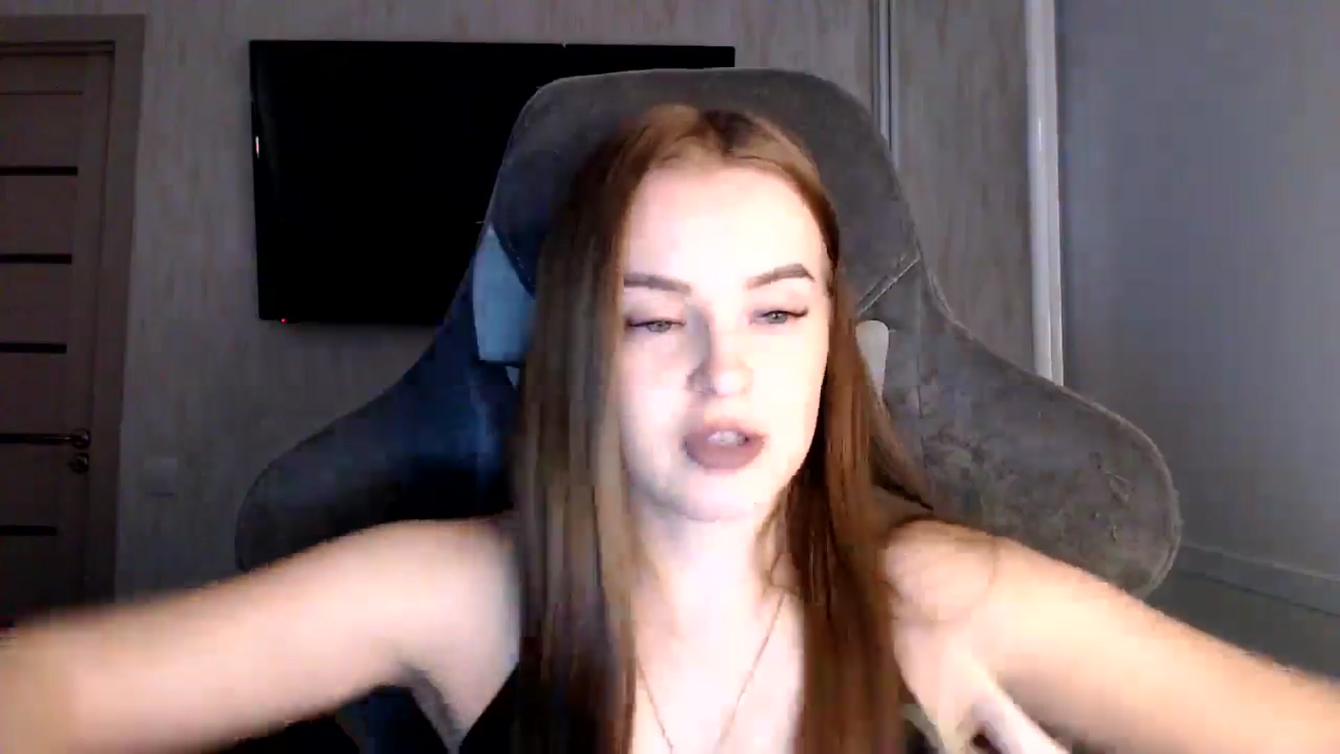 Gallery image thumbnail from BitsyMia's myfreecams stream on, 08/09/2024, 04:41 image 12 of 20