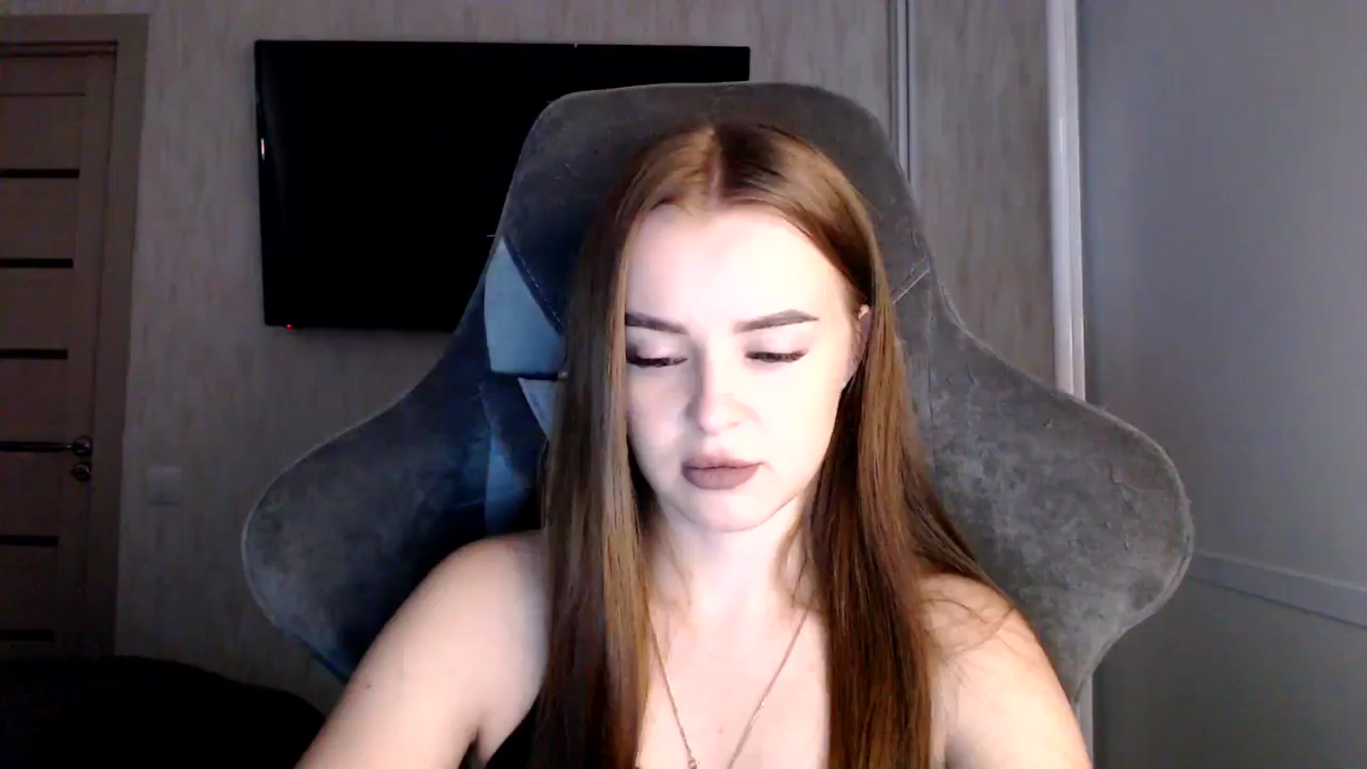 Gallery image thumbnail from BitsyMia's myfreecams stream on, 08/09/2024, 04:41 image 8 of 20