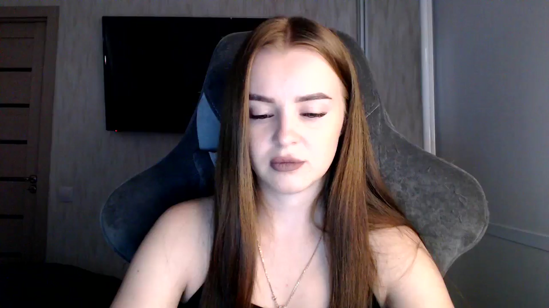 Gallery image thumbnail from BitsyMia's myfreecams stream on, 08/09/2024, 04:41 image 14 of 20
