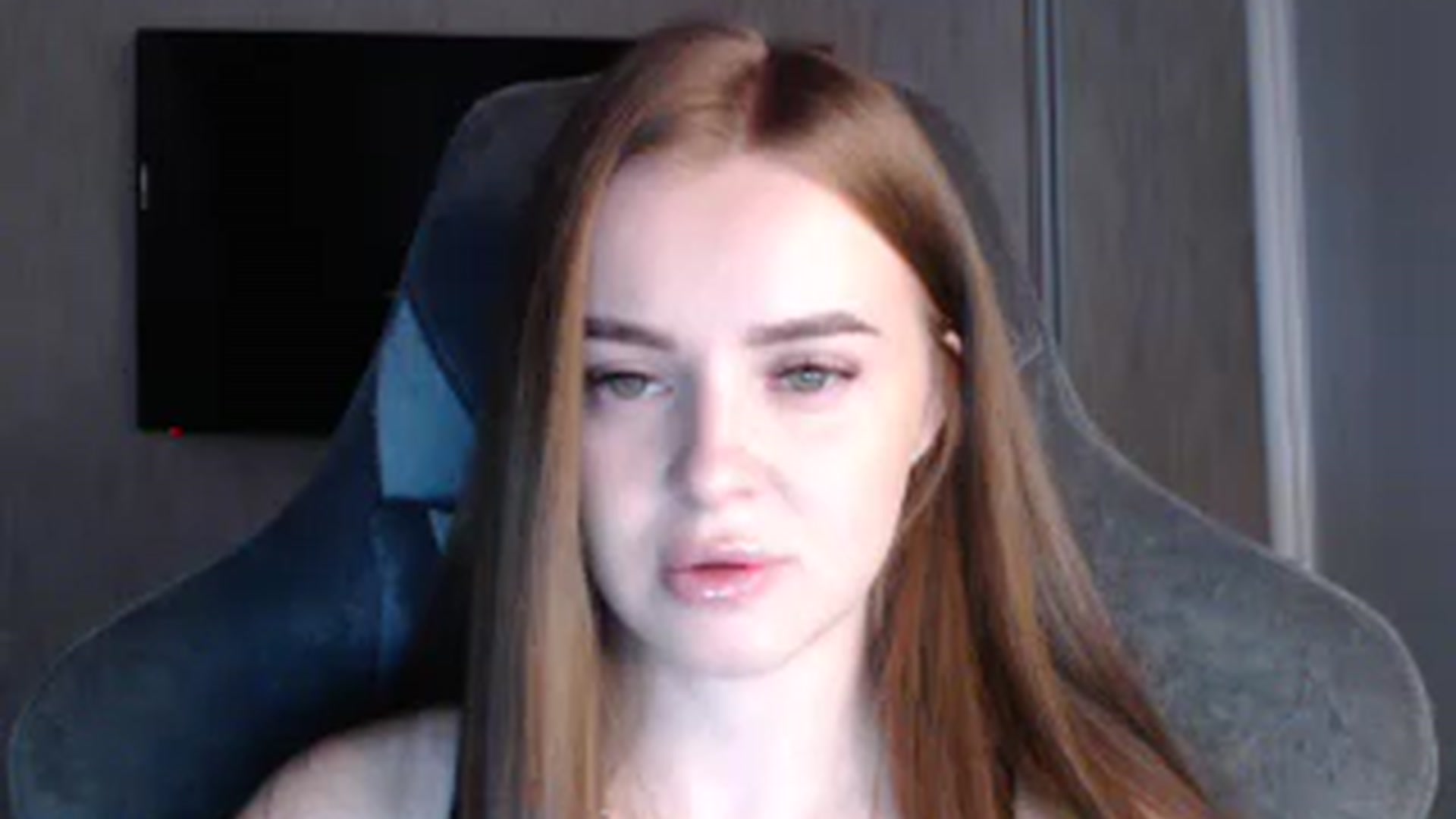 Gallery image thumbnail from BitsyMia's myfreecams stream on, 08/10/2024, 04:54 image 1 of 20