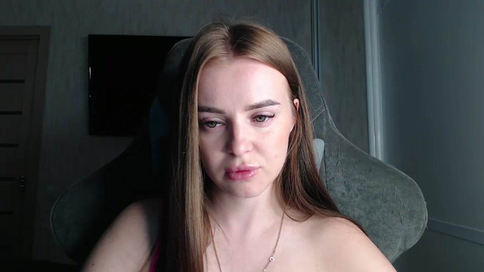 Gallery image thumbnail from BitsyMia's myfreecams stream on, 08/12/2024, 04:57 image 20 of 20