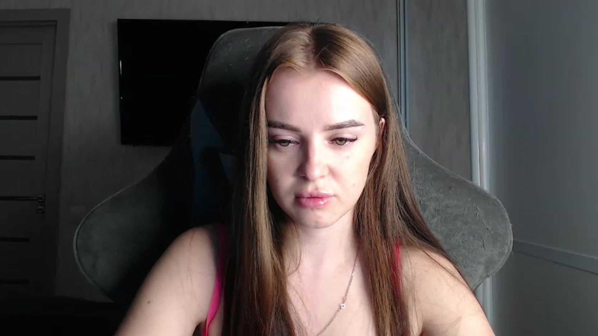 Gallery image thumbnail from BitsyMia's myfreecams stream on, 08/12/2024, 05:14 image 16 of 20