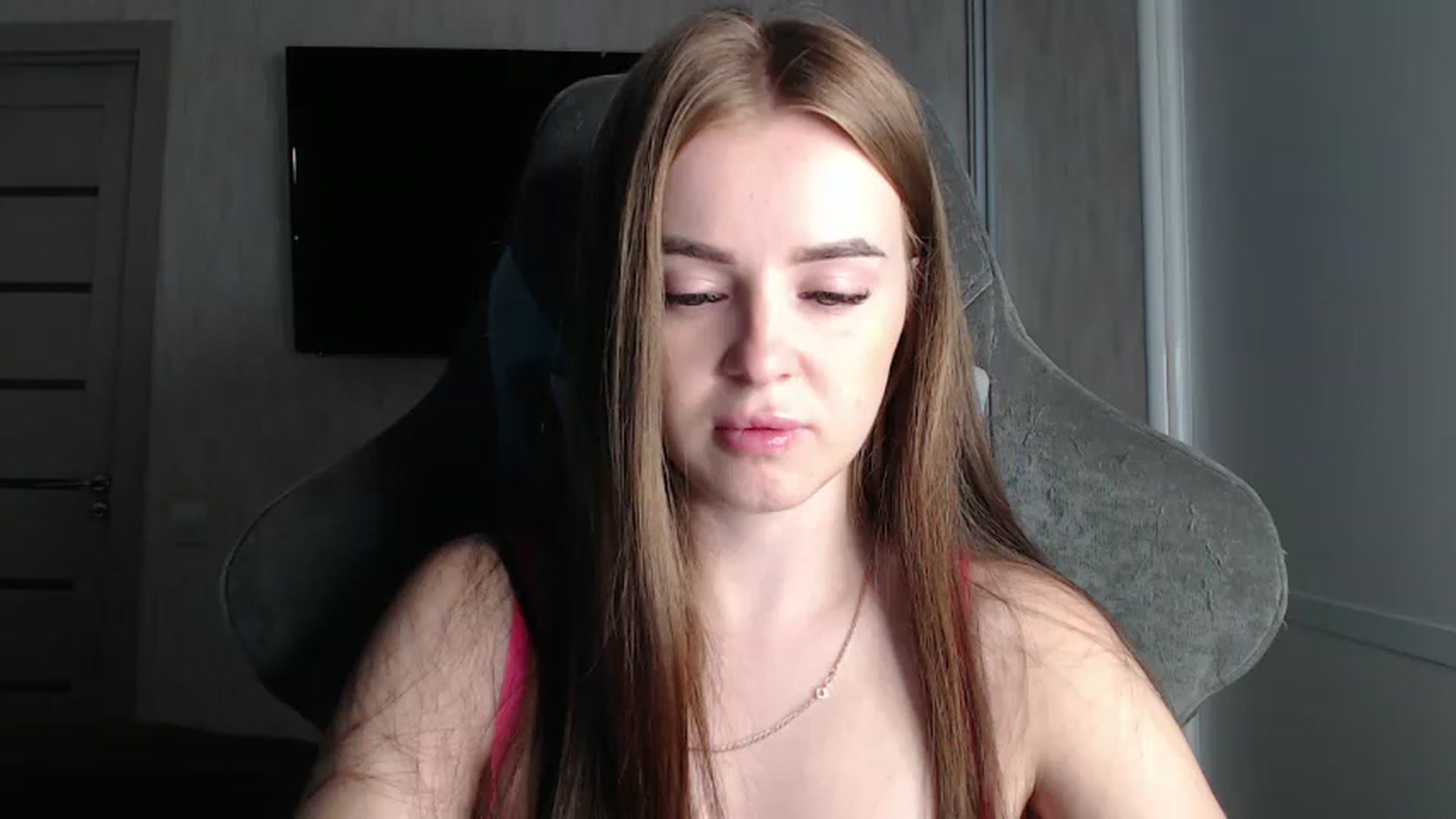 Gallery image thumbnail from BitsyMia's myfreecams stream on, 08/12/2024, 05:14 image 1 of 20