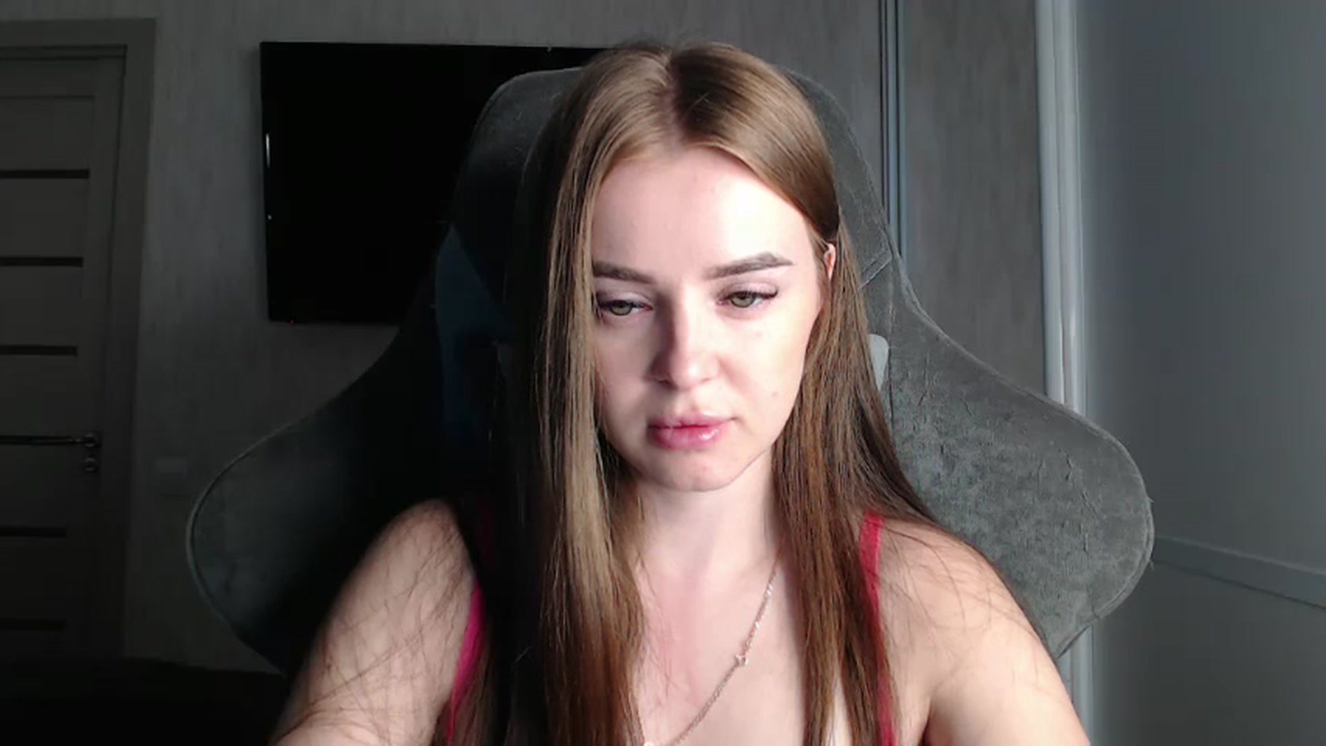 Gallery image thumbnail from BitsyMia's myfreecams stream on, 08/12/2024, 05:14 image 6 of 20