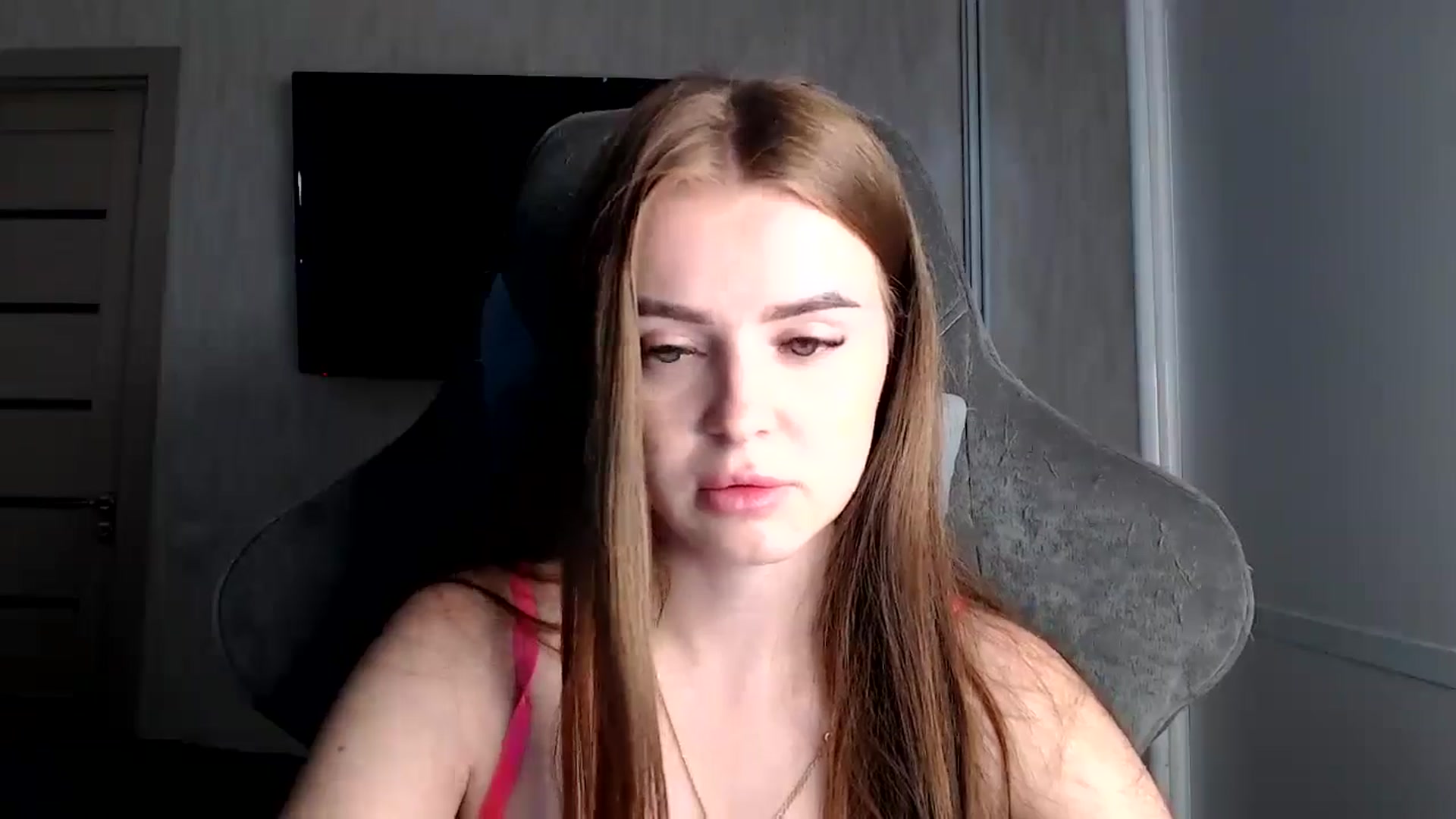 Gallery image thumbnail from BitsyMia's myfreecams stream on, 08/12/2024, 05:57 image 13 of 20