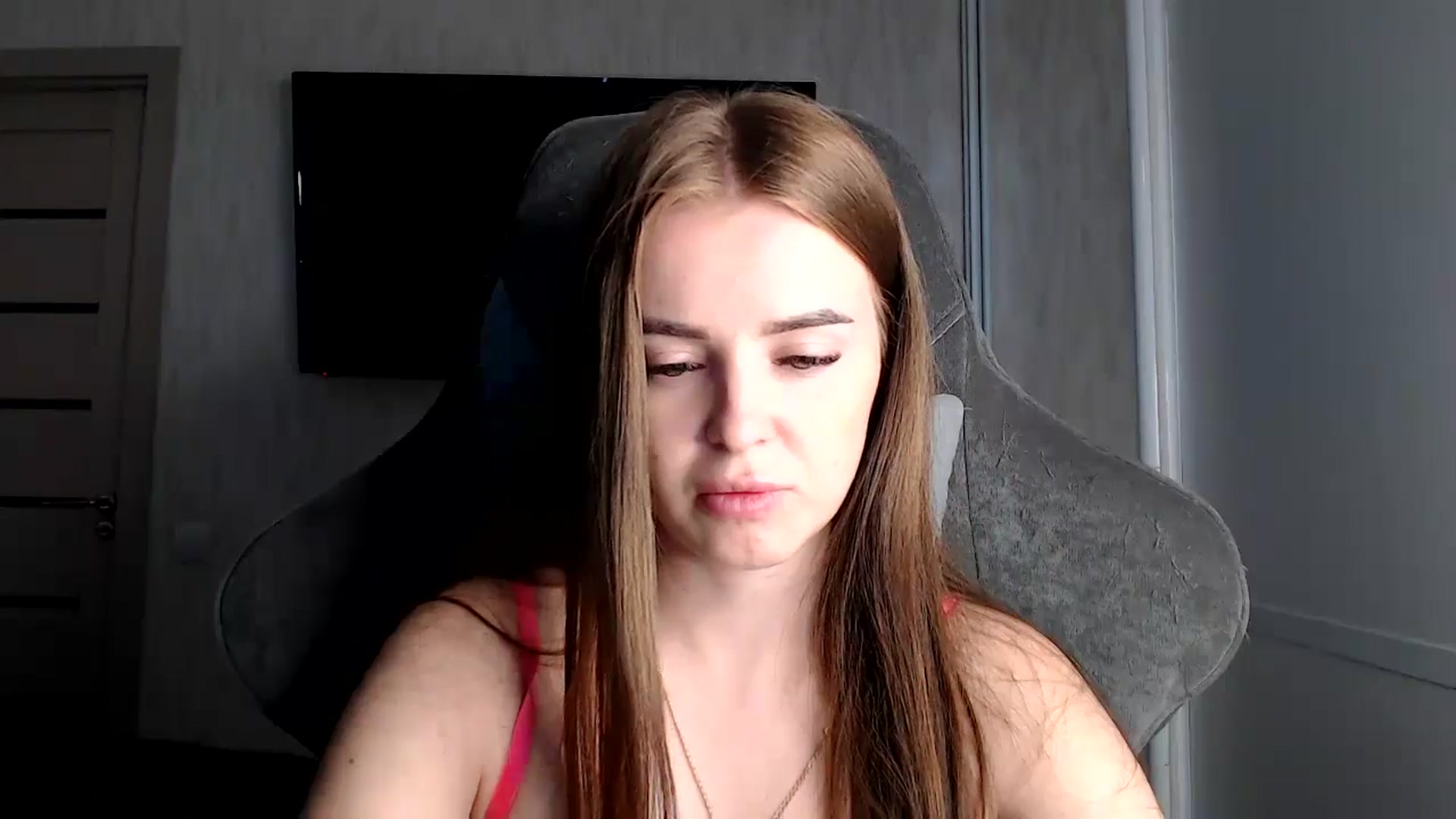 Gallery image thumbnail from BitsyMia's myfreecams stream on, 08/12/2024, 05:57 image 17 of 20