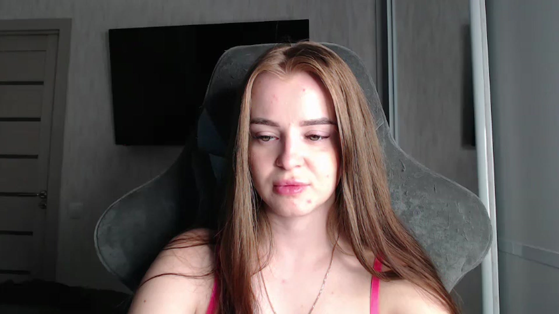 Gallery image thumbnail from BitsyMia's myfreecams stream on, 08/17/2024, 05:57 image 19 of 20