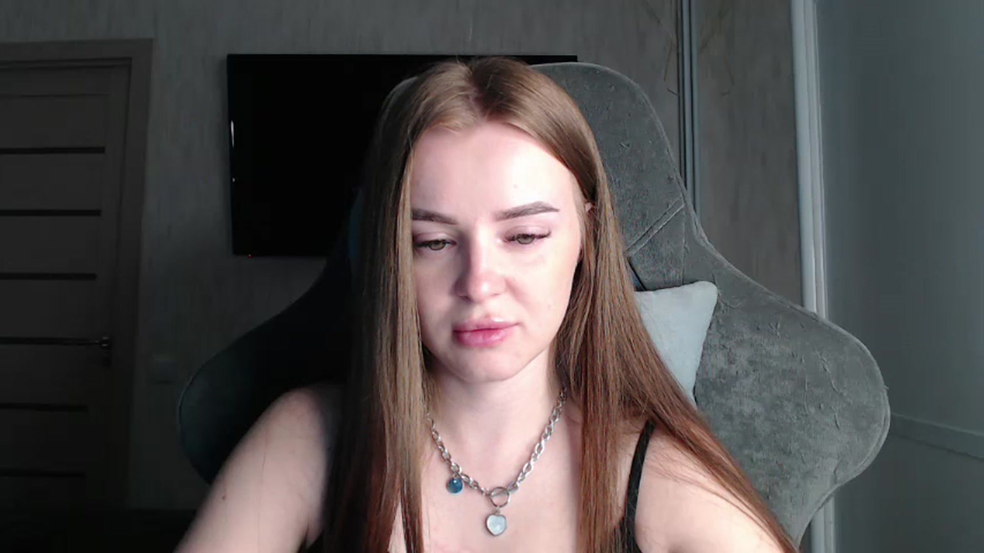 Gallery image thumbnail from BitsyMia's myfreecams stream on, 08/22/2024, 05:34 image 4 of 20