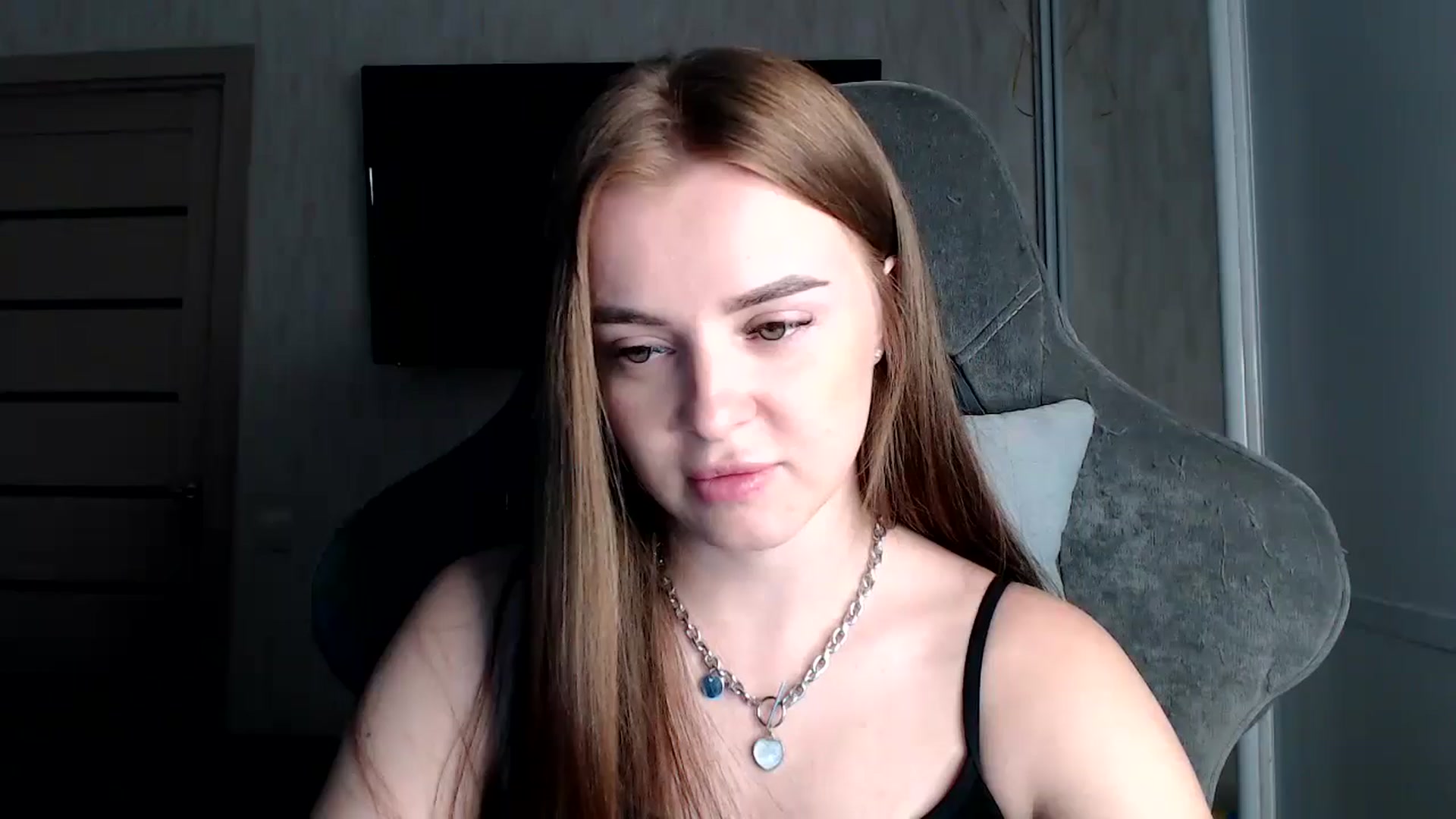 Gallery image thumbnail from BitsyMia's myfreecams stream on, 08/22/2024, 06:28 image 1 of 20