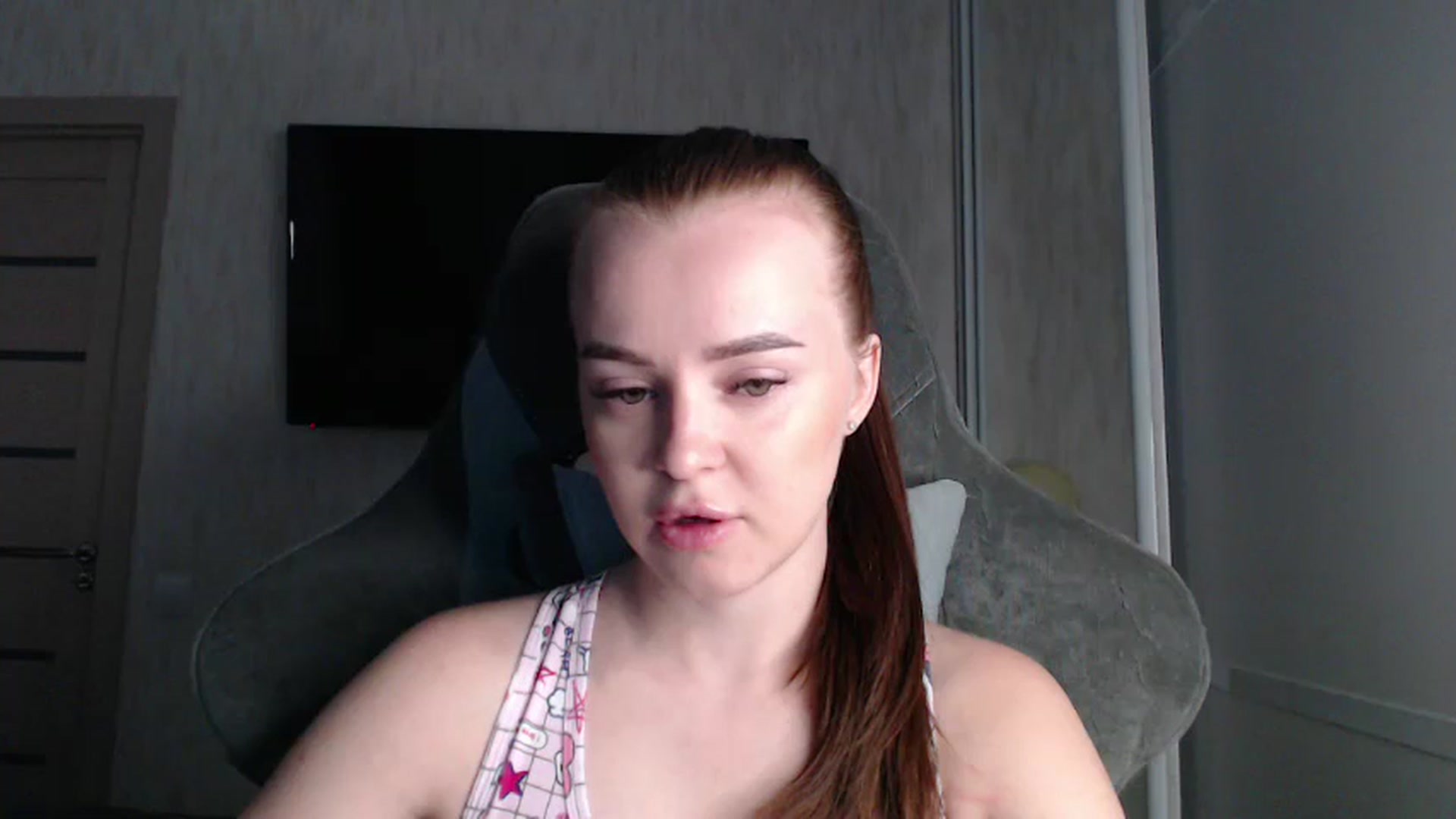 Gallery image thumbnail from BitsyMia's myfreecams stream on, 08/26/2024, 04:40 image 13 of 20