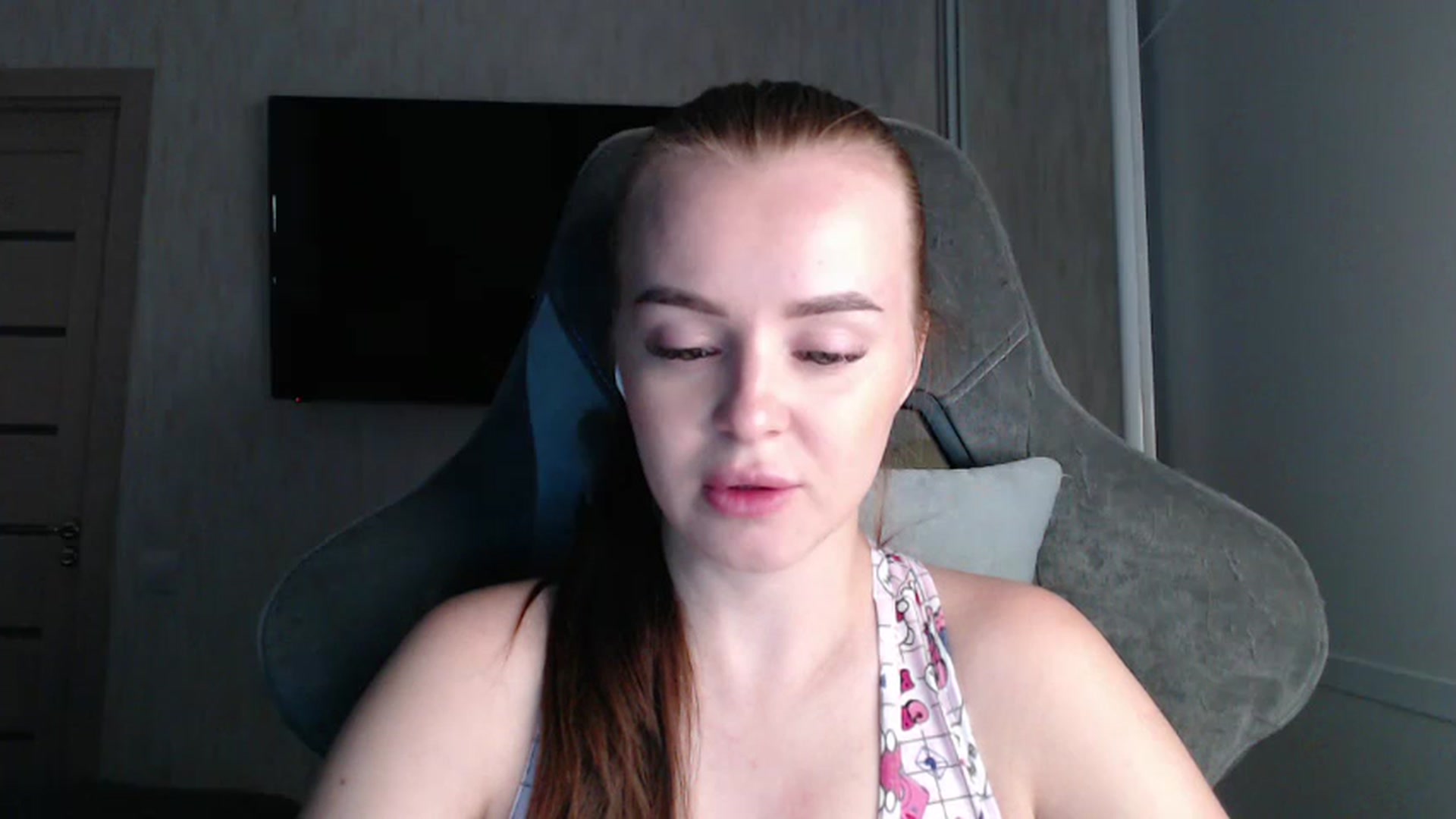 Gallery image thumbnail from BitsyMia's myfreecams stream on, 08/26/2024, 05:54 image 9 of 20