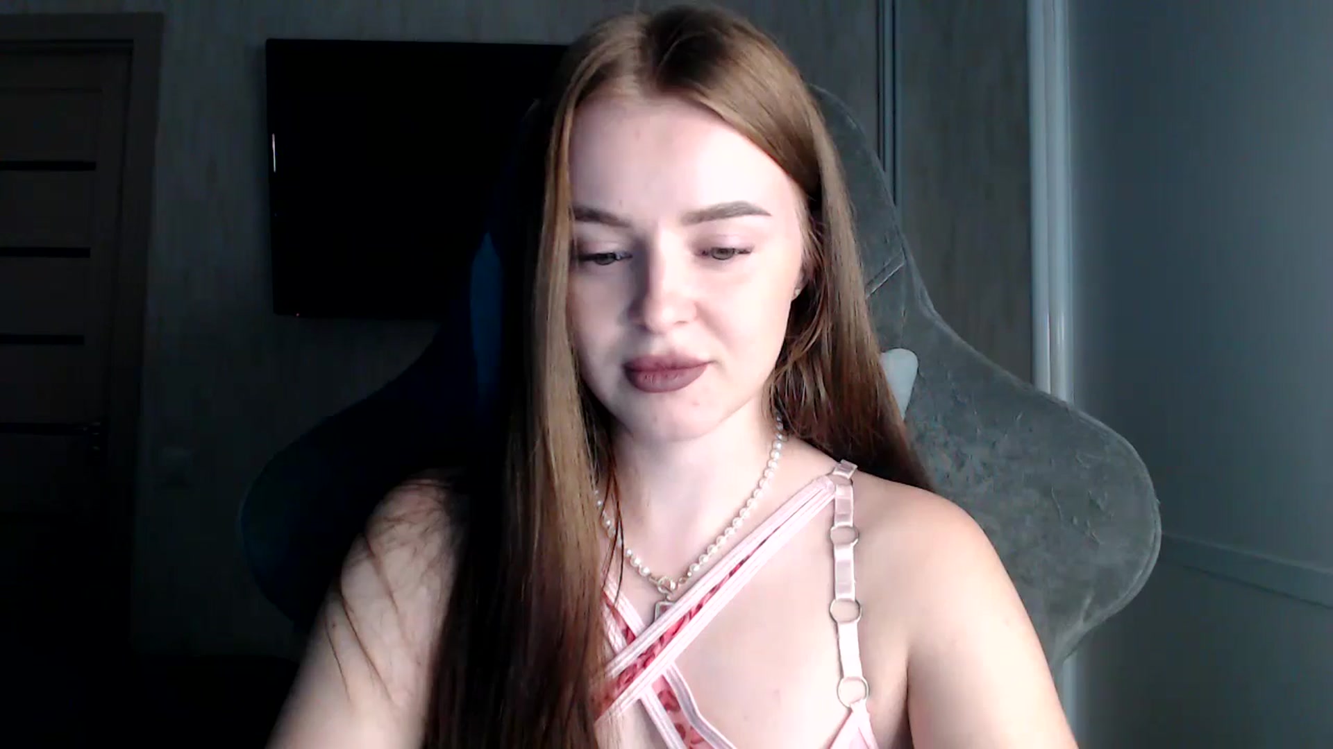 Gallery image thumbnail from BitsyMia's myfreecams stream on, 09/05/2024, 05:13 image 2 of 20