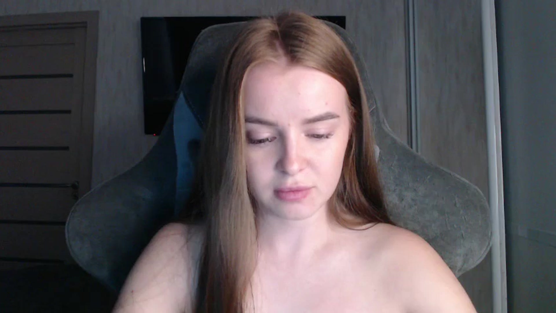 Gallery image thumbnail from BitsyMia's myfreecams stream on, 09/09/2024, 06:45 image 15 of 20