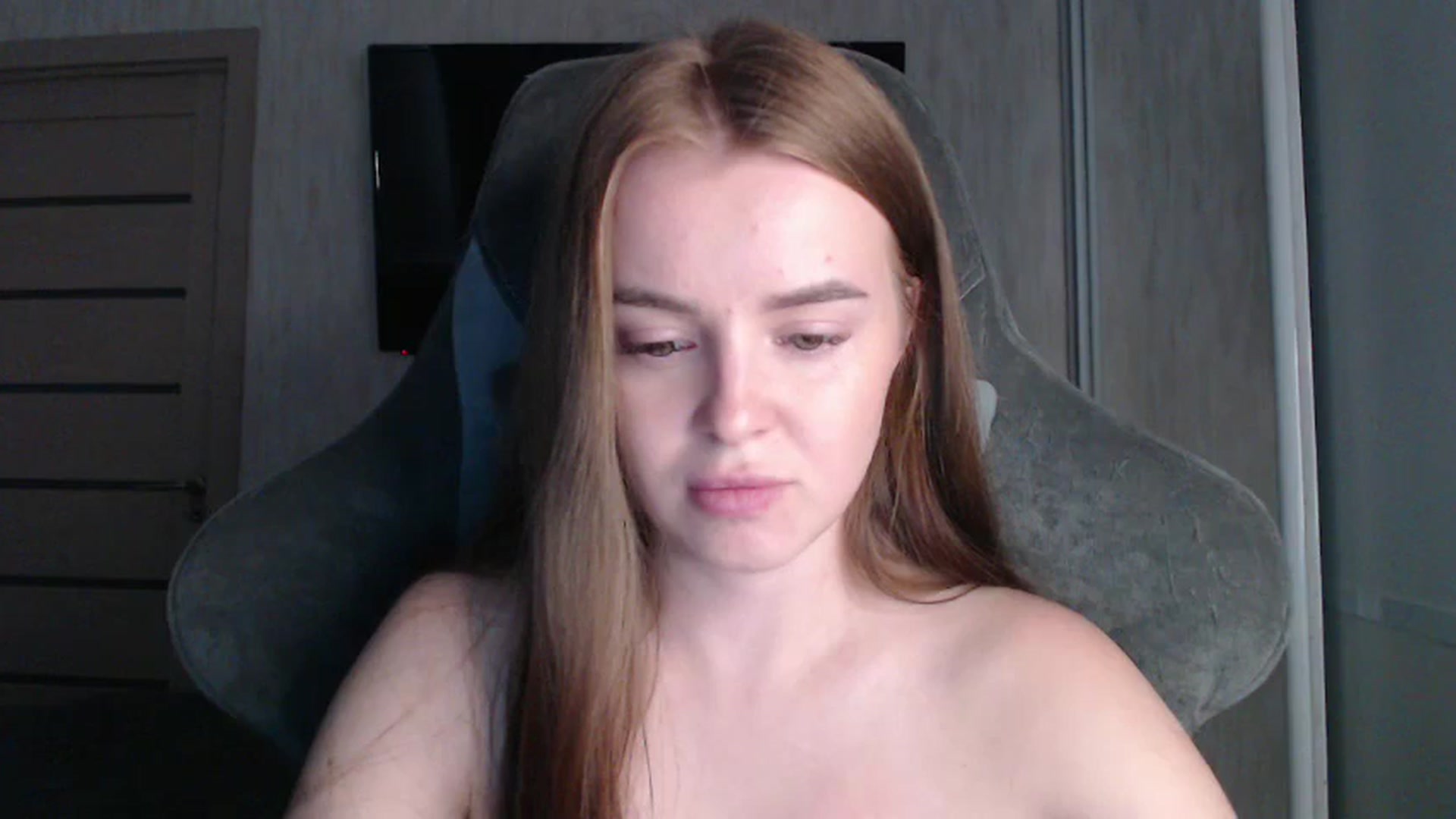 Gallery image thumbnail from BitsyMia's myfreecams stream on, 09/09/2024, 06:45 image 14 of 20