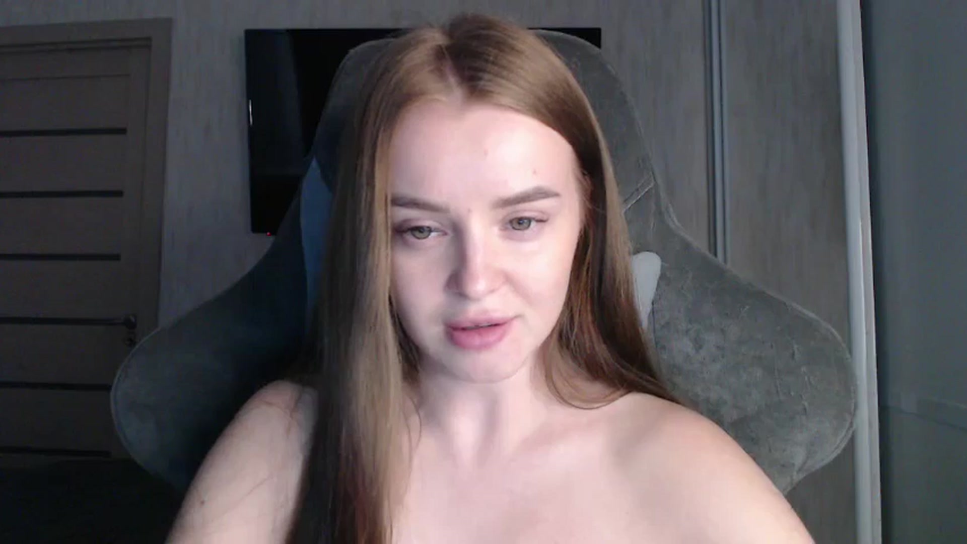 Gallery image thumbnail from BitsyMia's myfreecams stream on, 09/09/2024, 06:45 image 17 of 20
