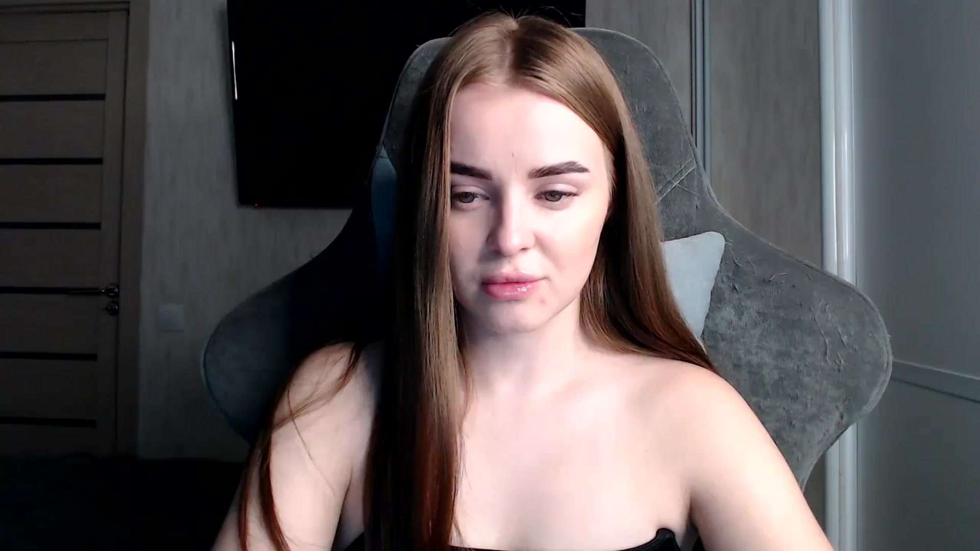 Gallery image thumbnail from BitsyMia's myfreecams stream on, 10/24/2024, 06:28 image 5 of 20