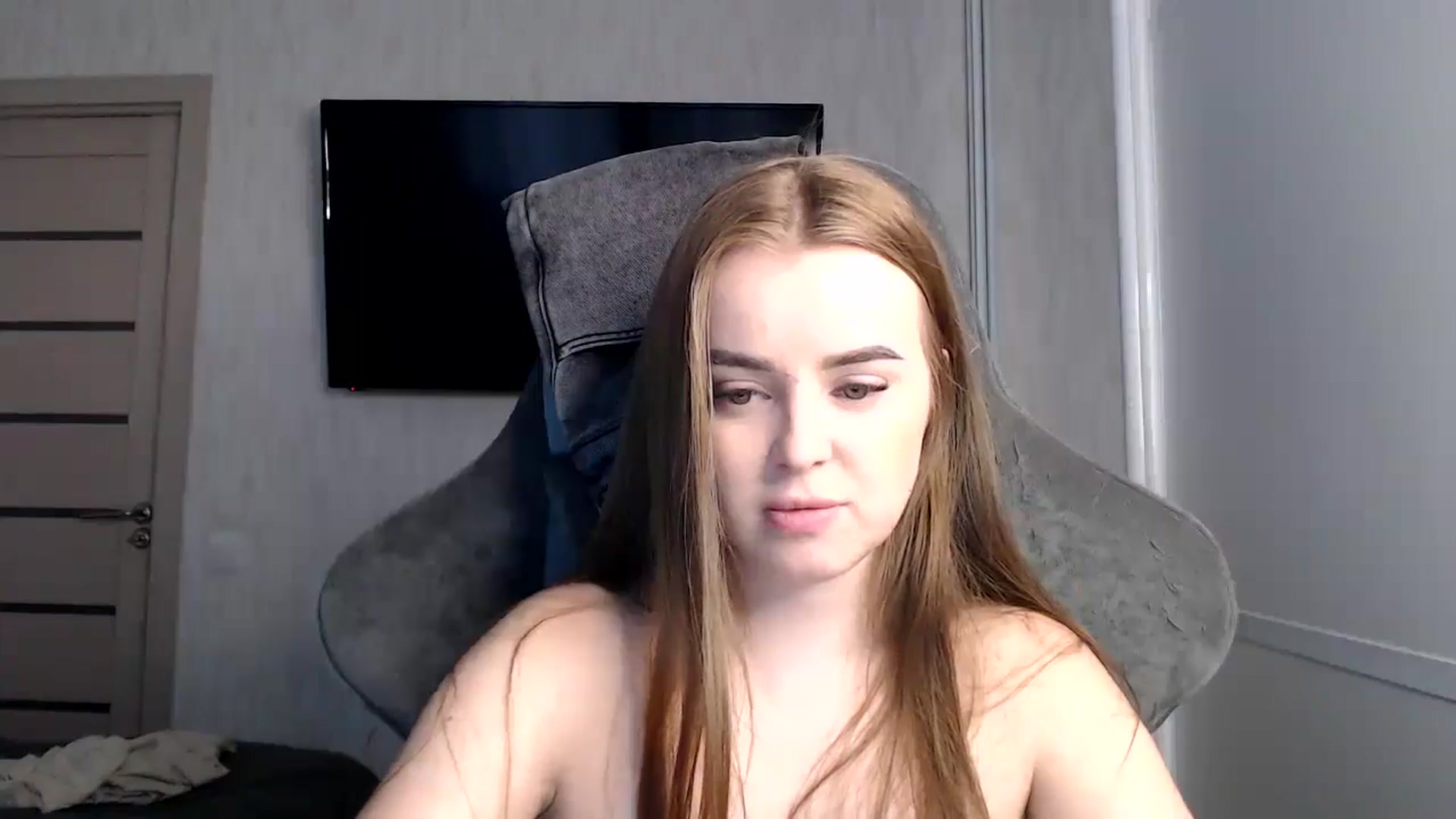 Gallery image thumbnail from BitsyMia's myfreecams stream on, 12/26/2024, 06:06 image 10 of 20