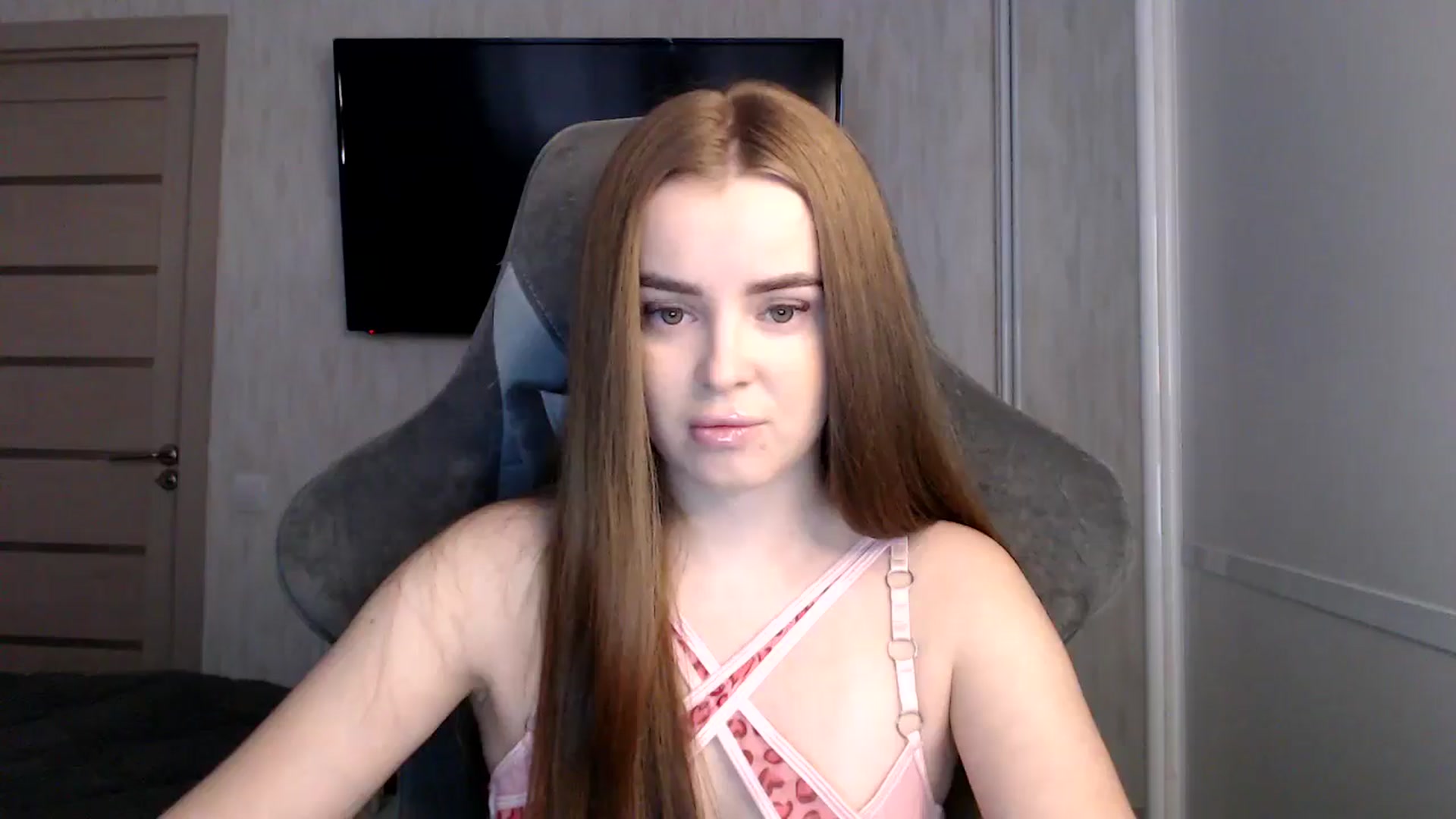 Gallery image thumbnail from BitsyMia's myfreecams stream on, 01/07/2025, 05:00 image 3 of 20