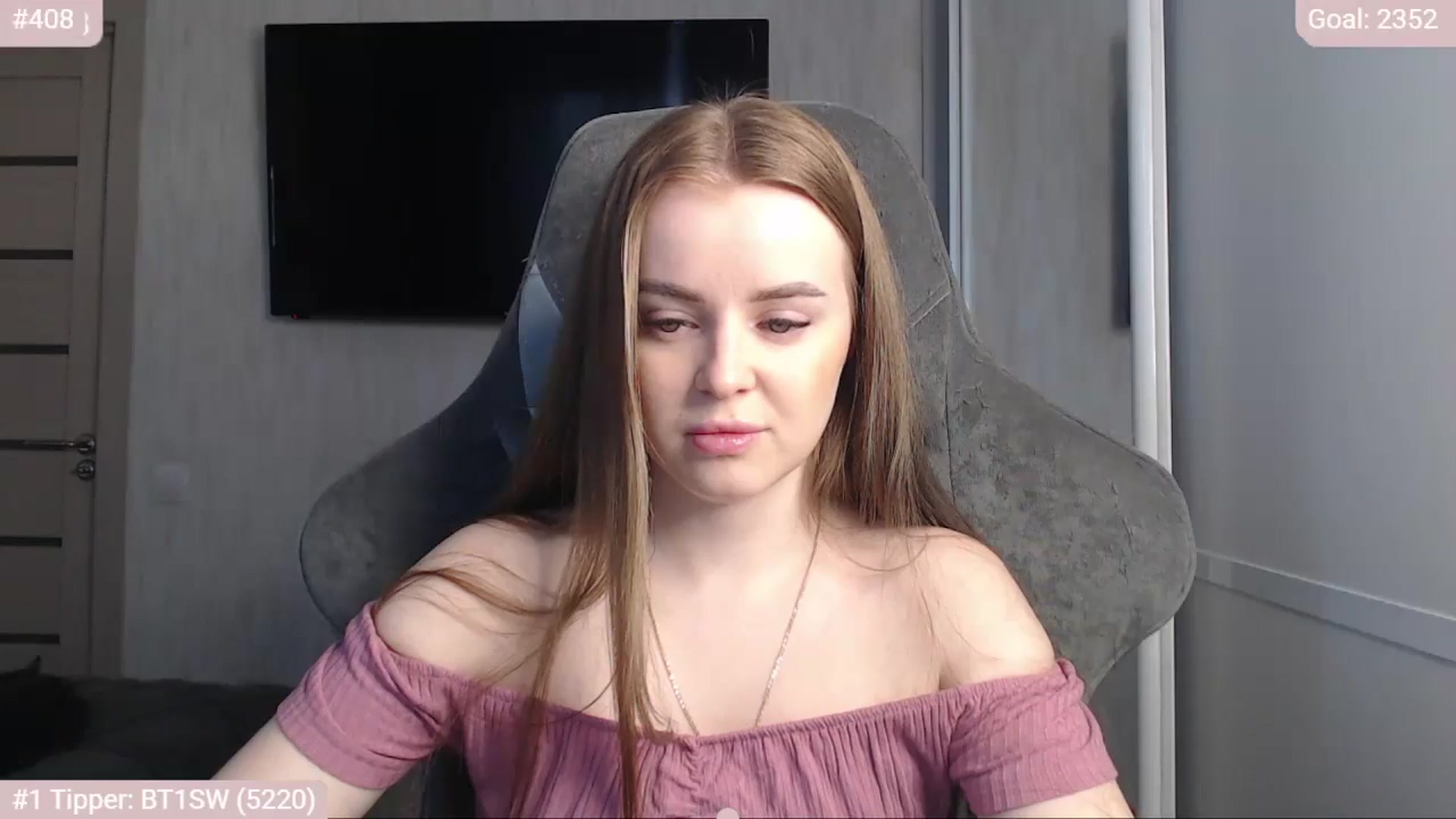 Gallery image thumbnail from BitsyMia's myfreecams stream on, 04/21/2025, 05:39 image 17 of 20