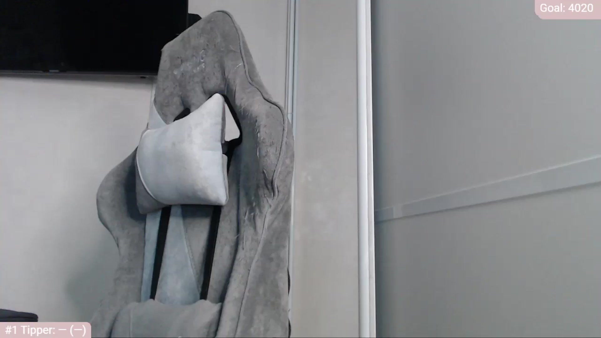 Gallery image thumbnail from BitsyMia's myfreecams stream on, 07/28/2025, 04:33 image 15 of 20