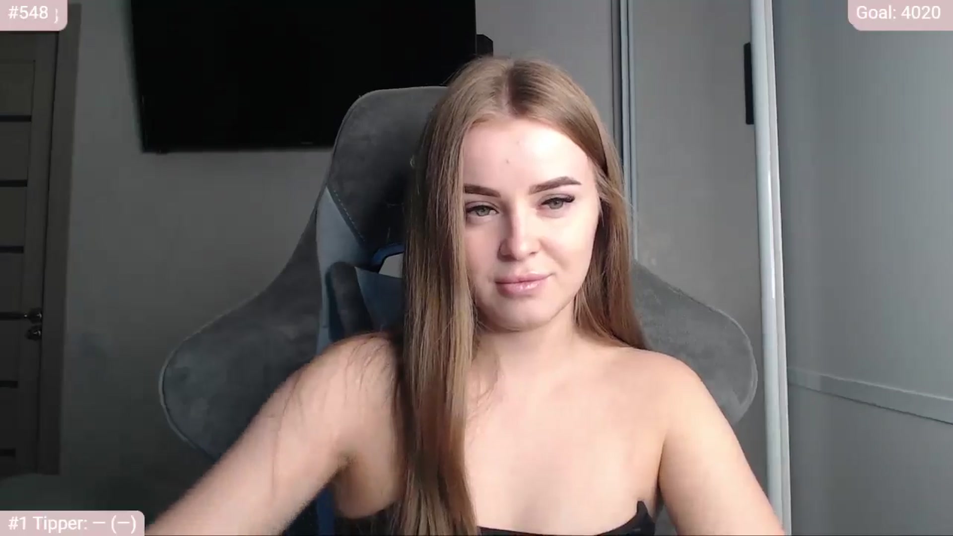 Gallery image thumbnail from BitsyMia's myfreecams stream on, 10/14/2025, 05:58 image 9 of 20
