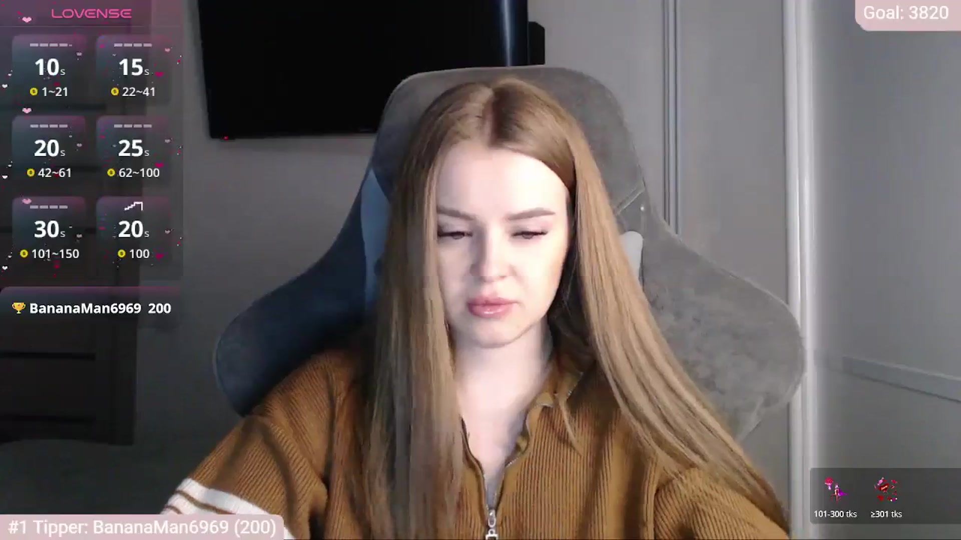 Gallery image thumbnail from BitsyMia's myfreecams stream on, 12/09/2025, 04:27 image 3 of 20