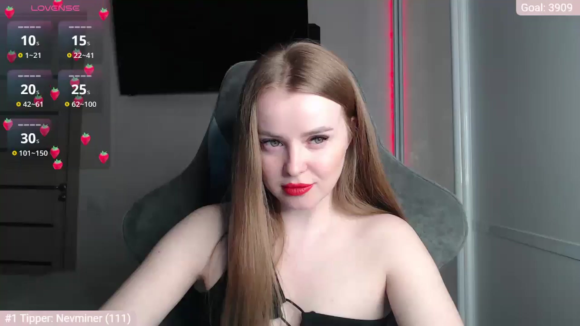 Gallery image thumbnail from BitsyMia's myfreecams stream on, 04/20/2026, 05:07 image 11 of 20