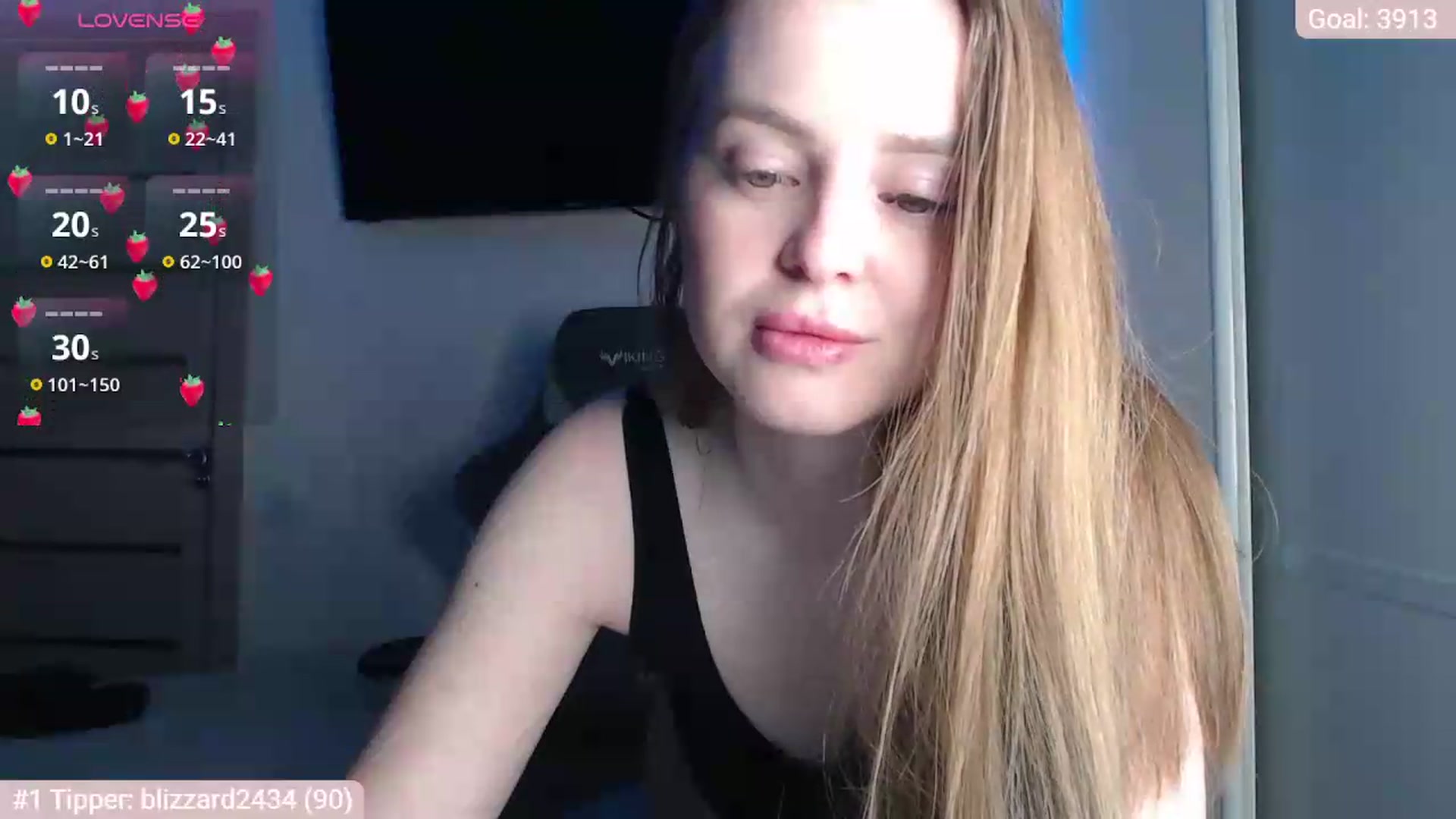 Gallery image thumbnail from BitsyMia's myfreecams stream on, 05/26/2026, 04:39 image 13 of 20