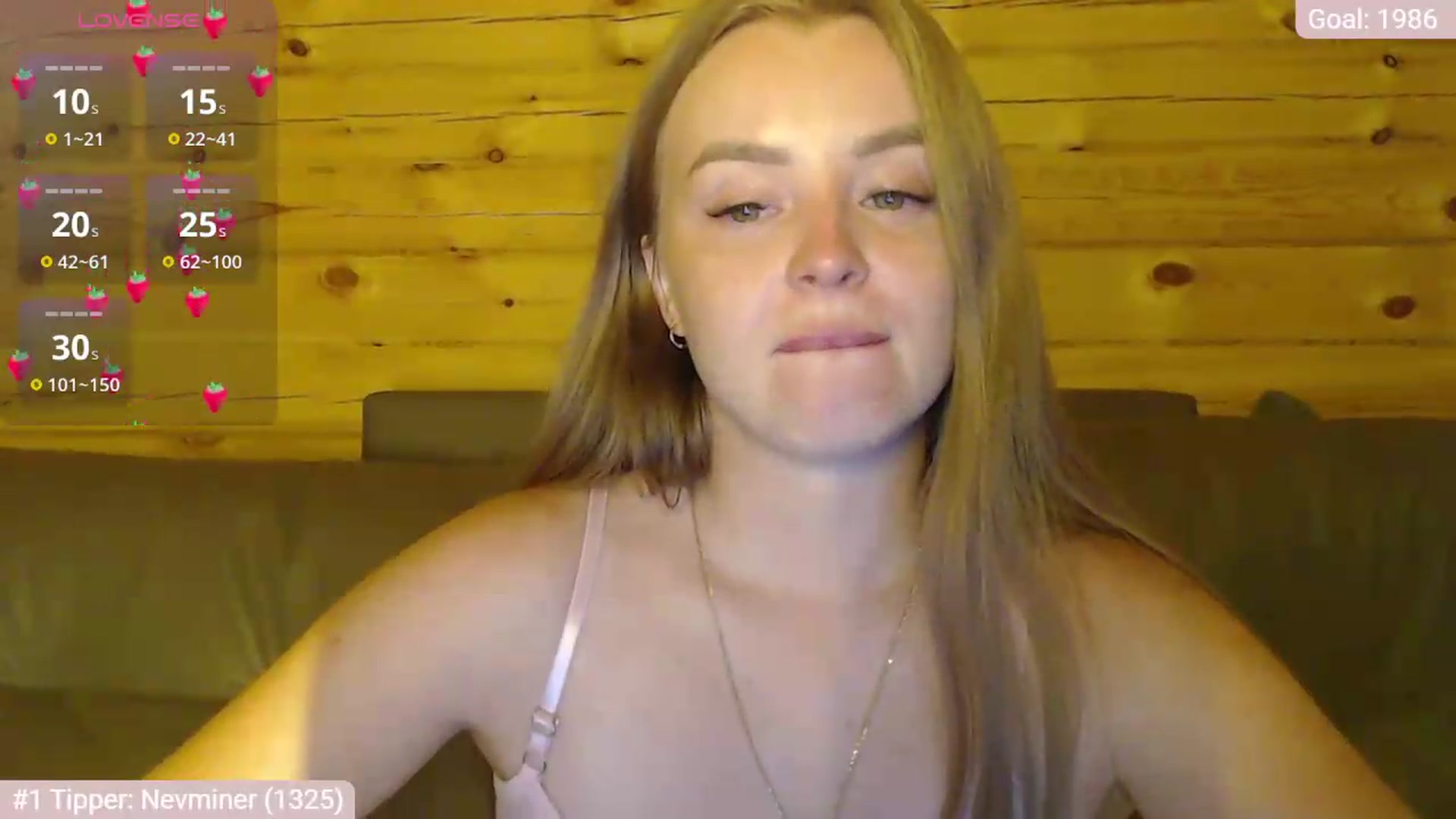 Gallery image thumbnail from BitsyMia's myfreecams stream on, 08/06/2026, 05:39 image 12 of 20