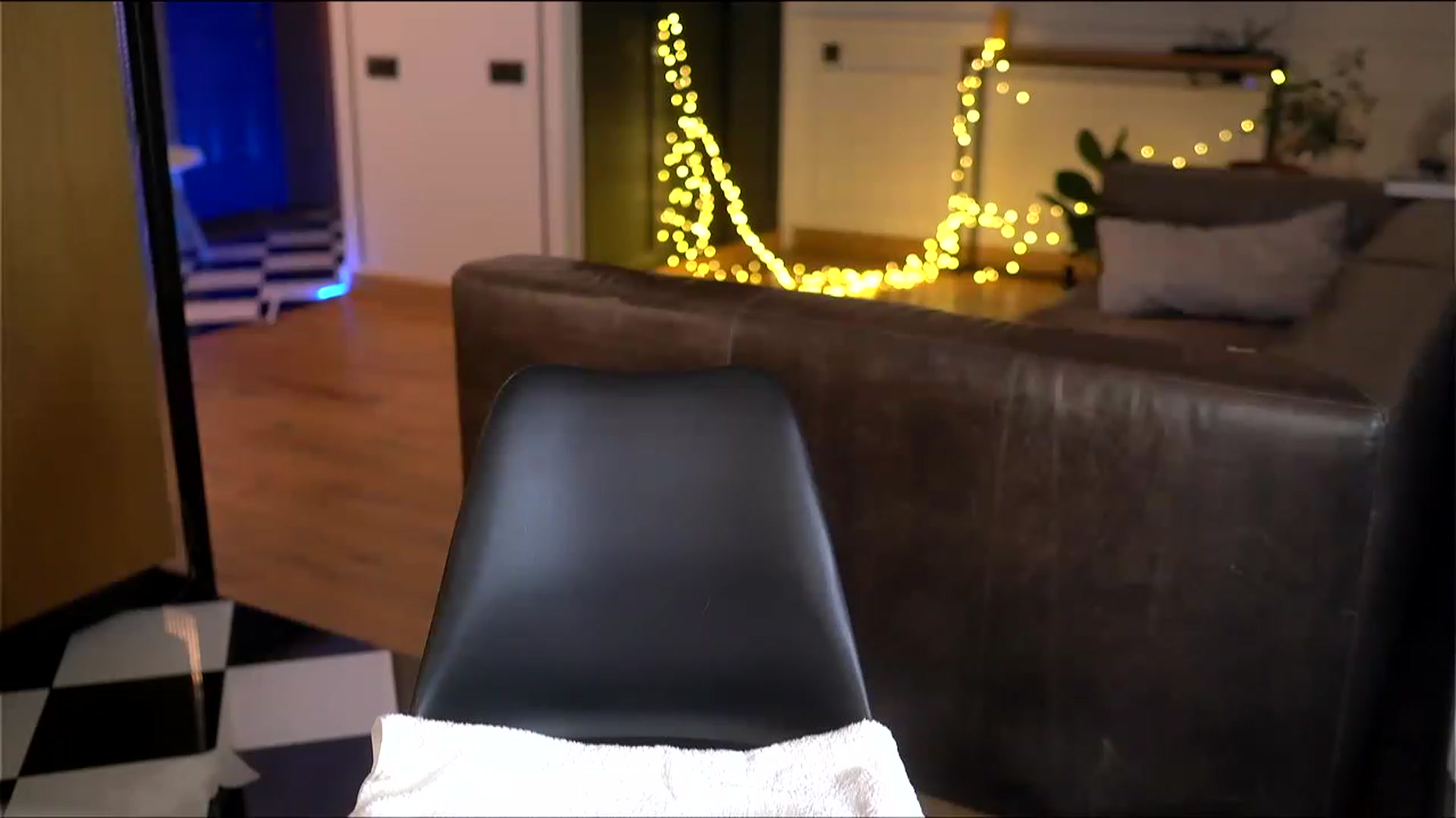 Gallery image thumbnail from BitterTease's myfreecams stream on, 11/28/2022, 20:03 image 13 of 20
