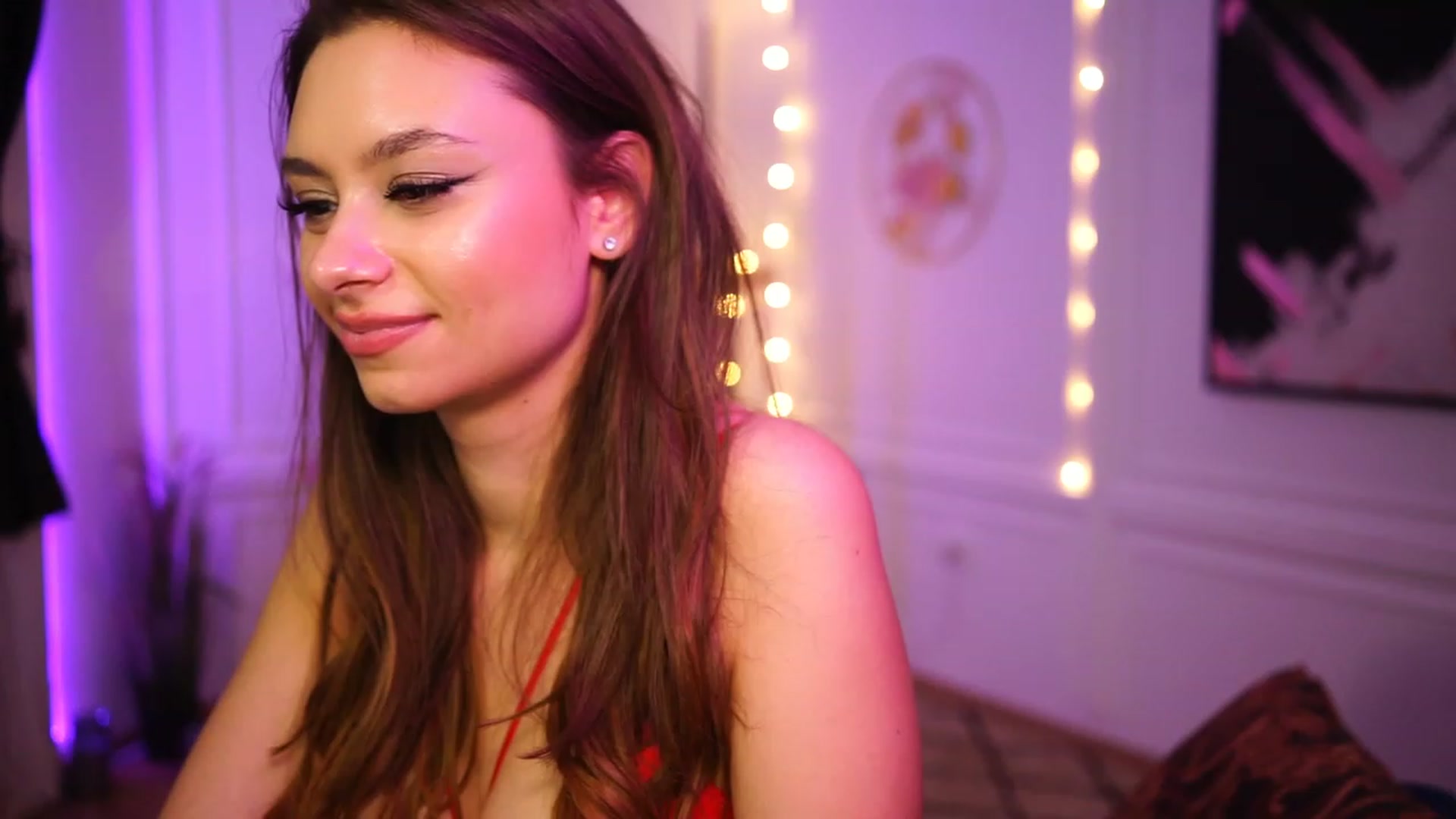 Gallery image thumbnail from Bitter_Mooon's myfreecams stream on, 03/15/2023, 15:09 image 6 of 20