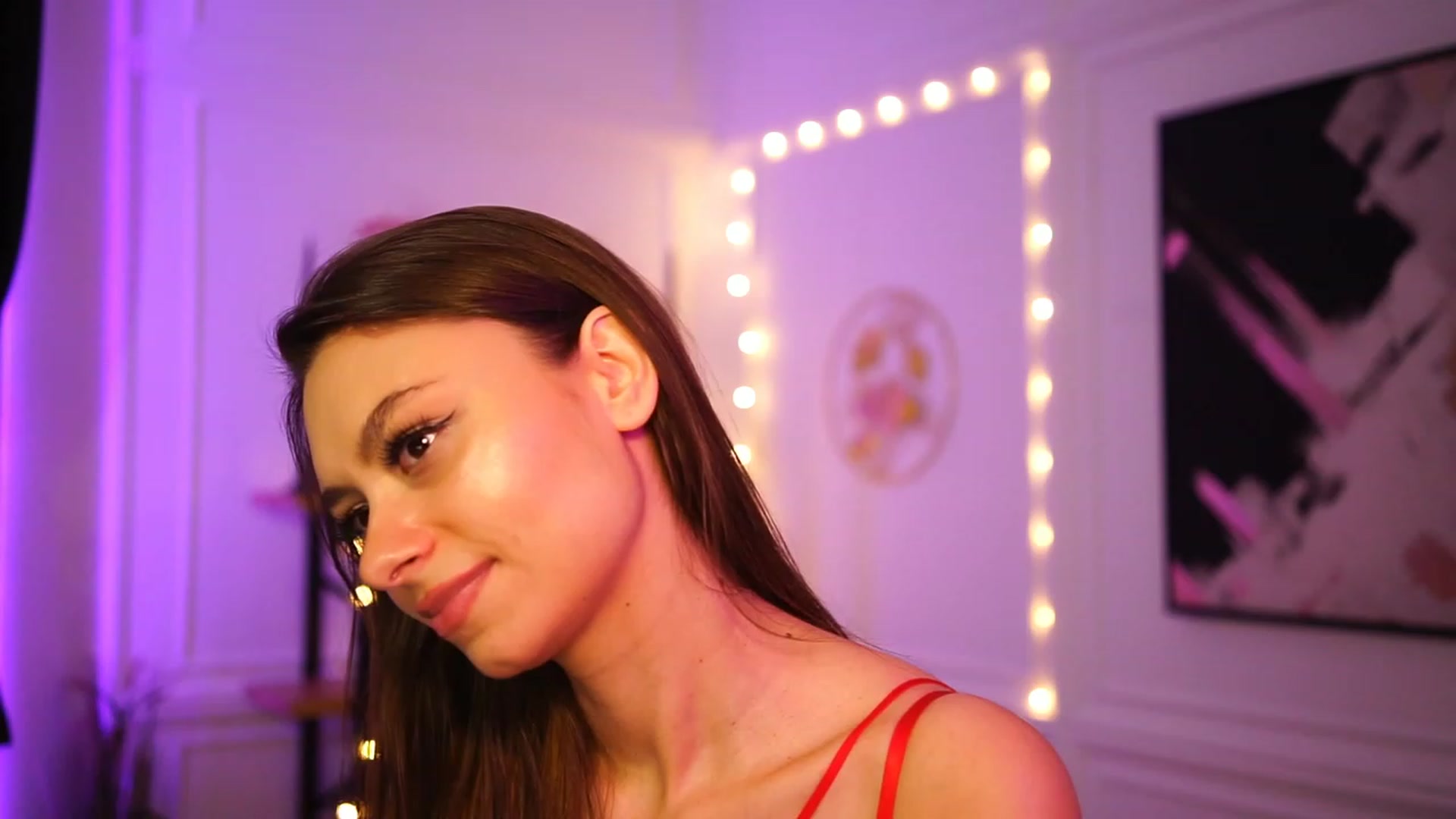 Gallery image thumbnail from Bitter_Mooon's myfreecams stream on, 03/16/2023, 10:18 image 10 of 20