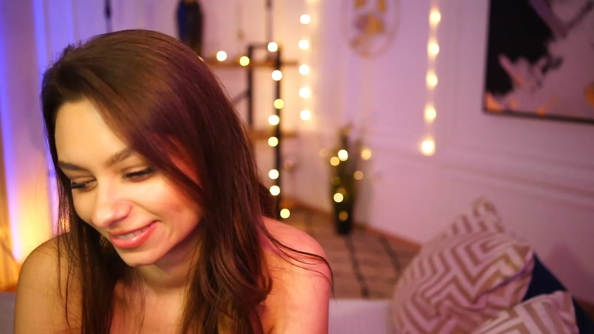 Gallery image thumbnail from Bitter_Mooon's myfreecams stream on, 03/26/2023, 09:18 image 16 of 20